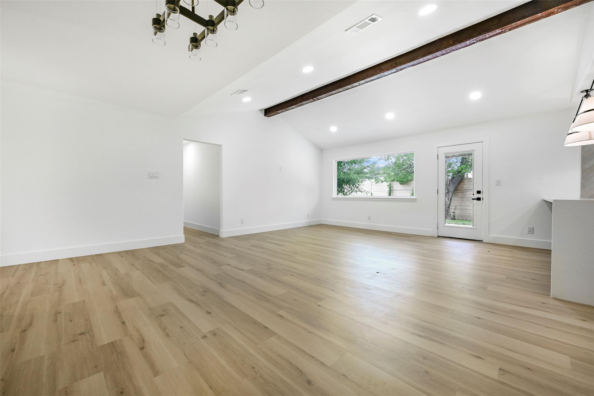 3001 Cedarlawn CIR