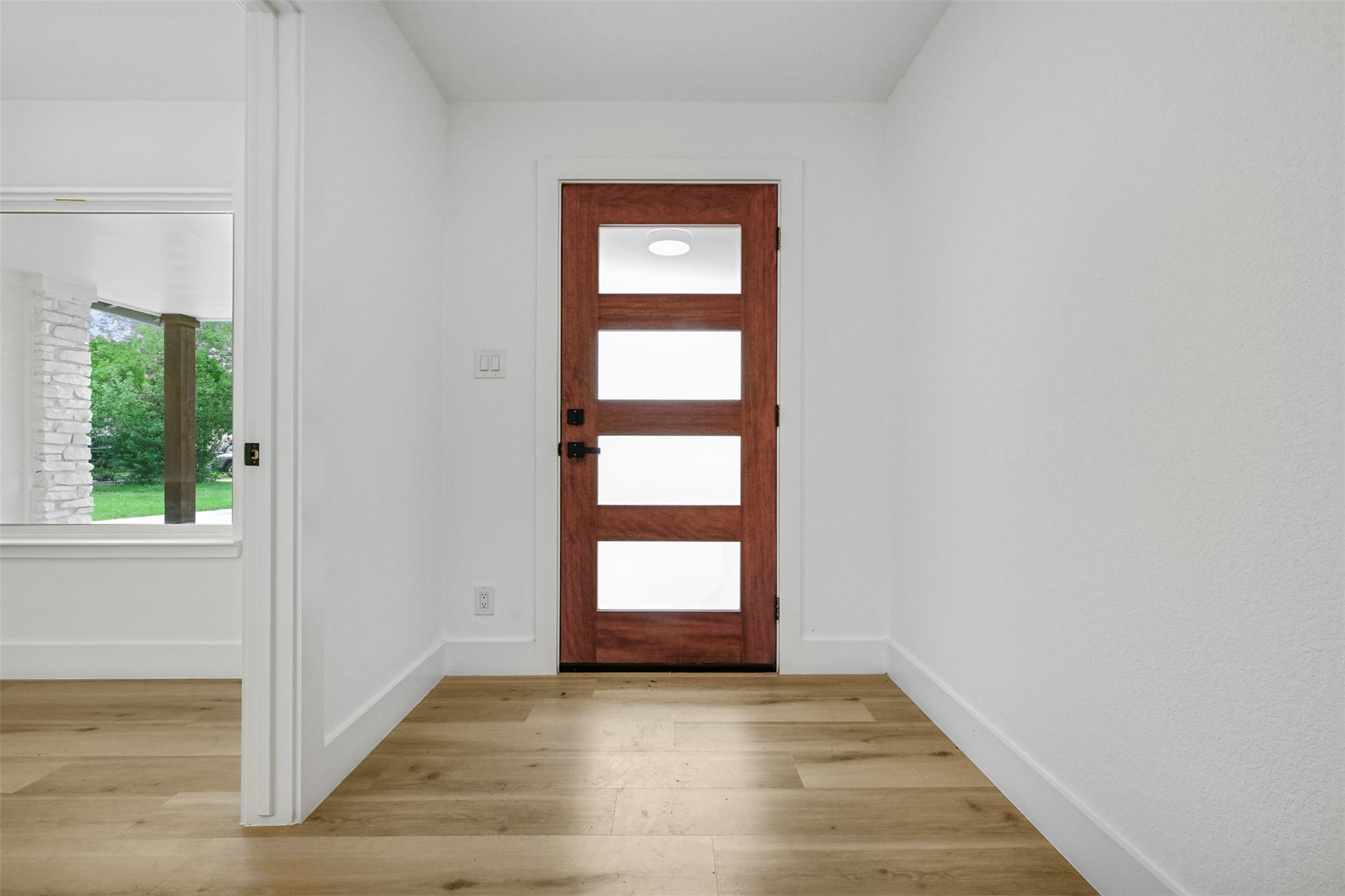 3001 Cedarlawn CIR