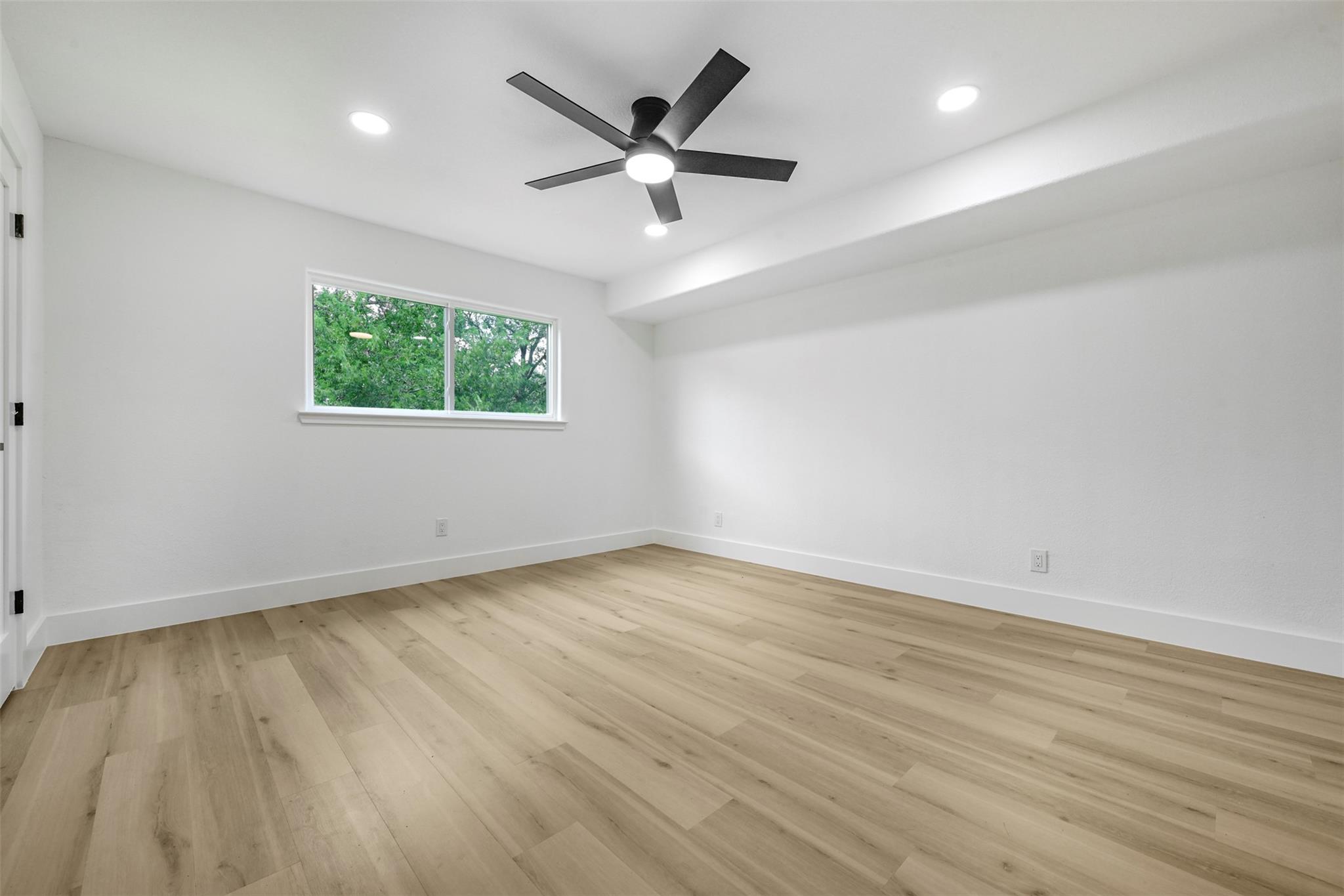 3001 Cedarlawn CIR