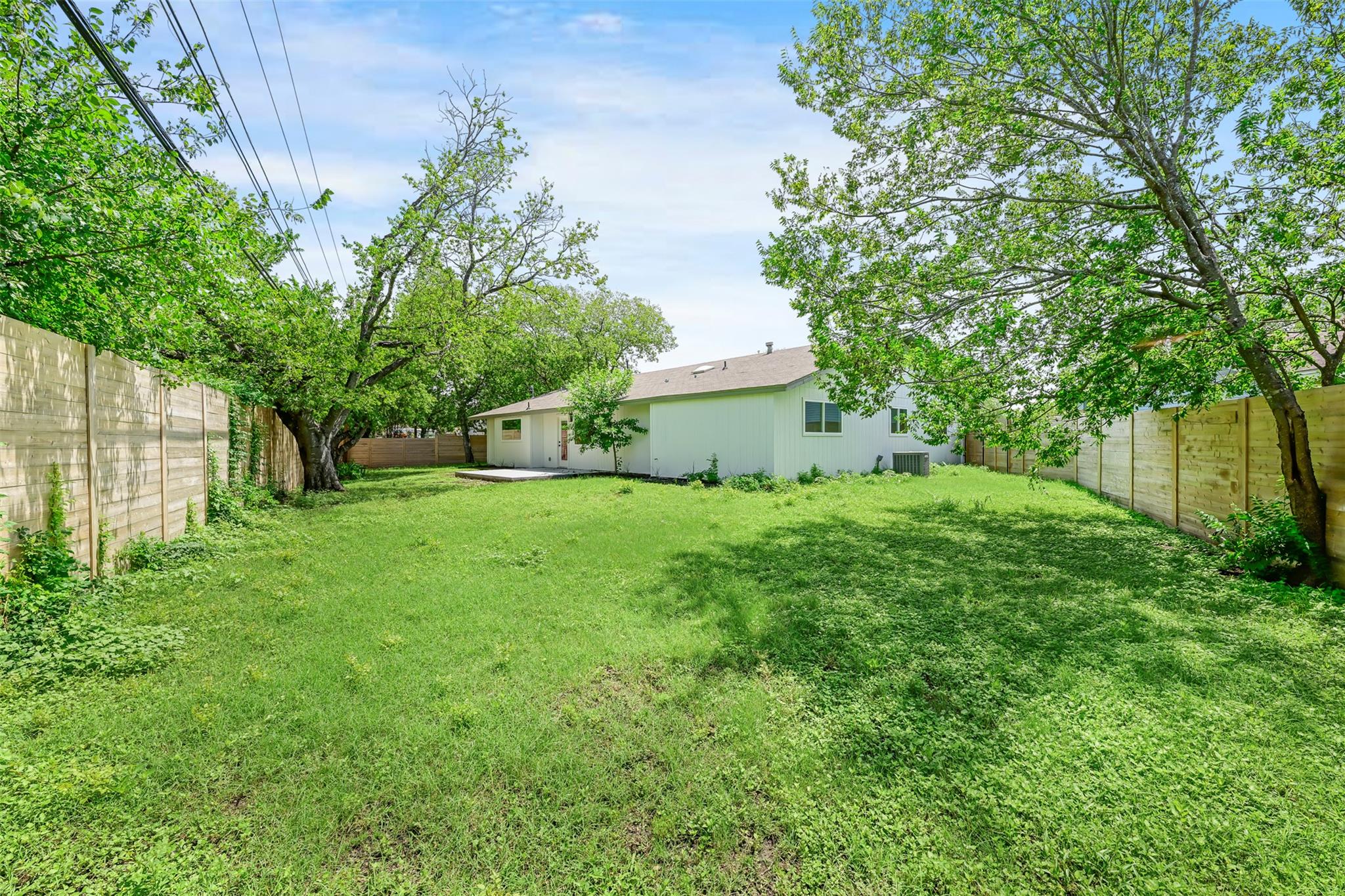 3001 Cedarlawn CIR