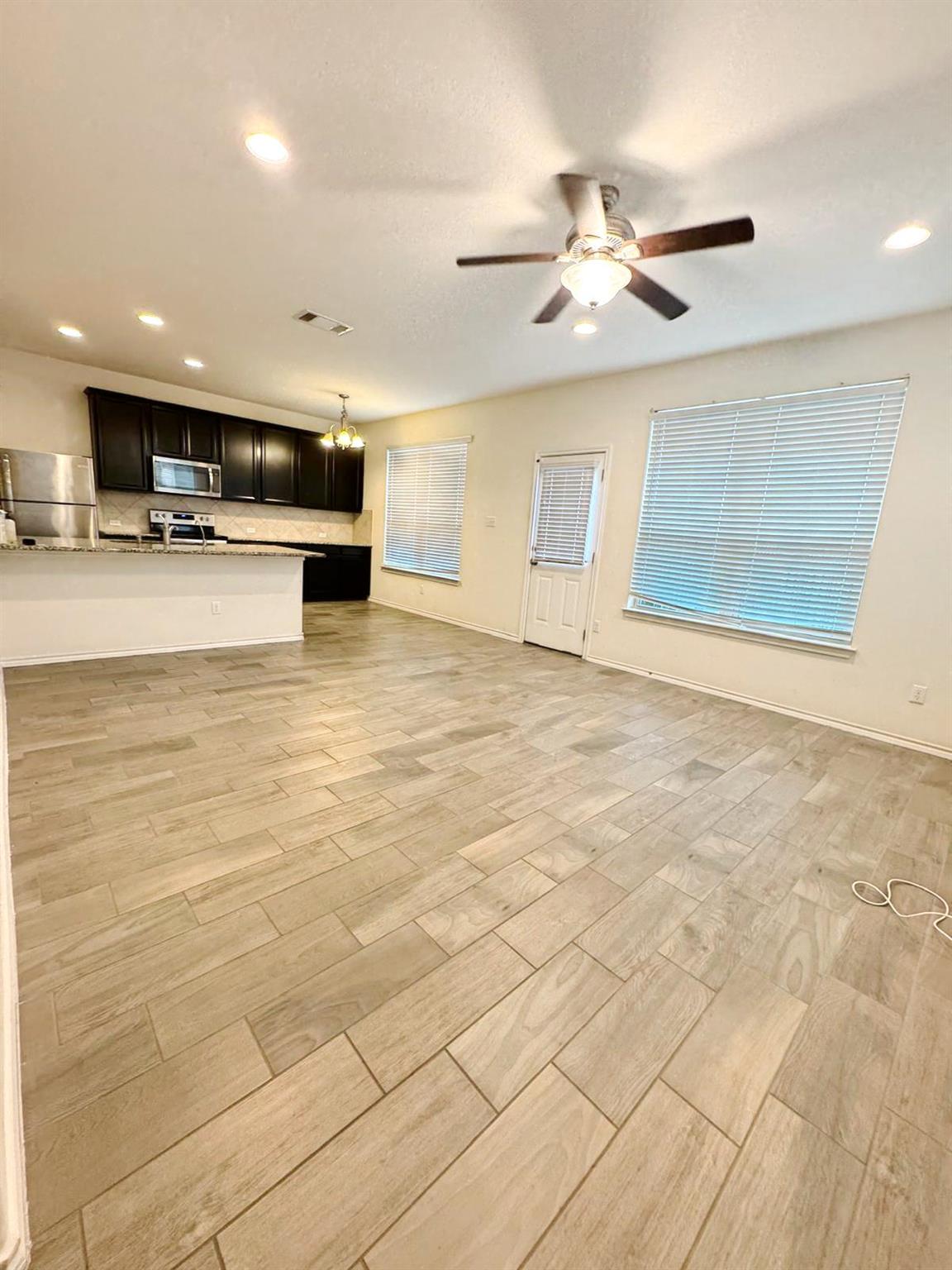 2105 Town Centre DR # 41