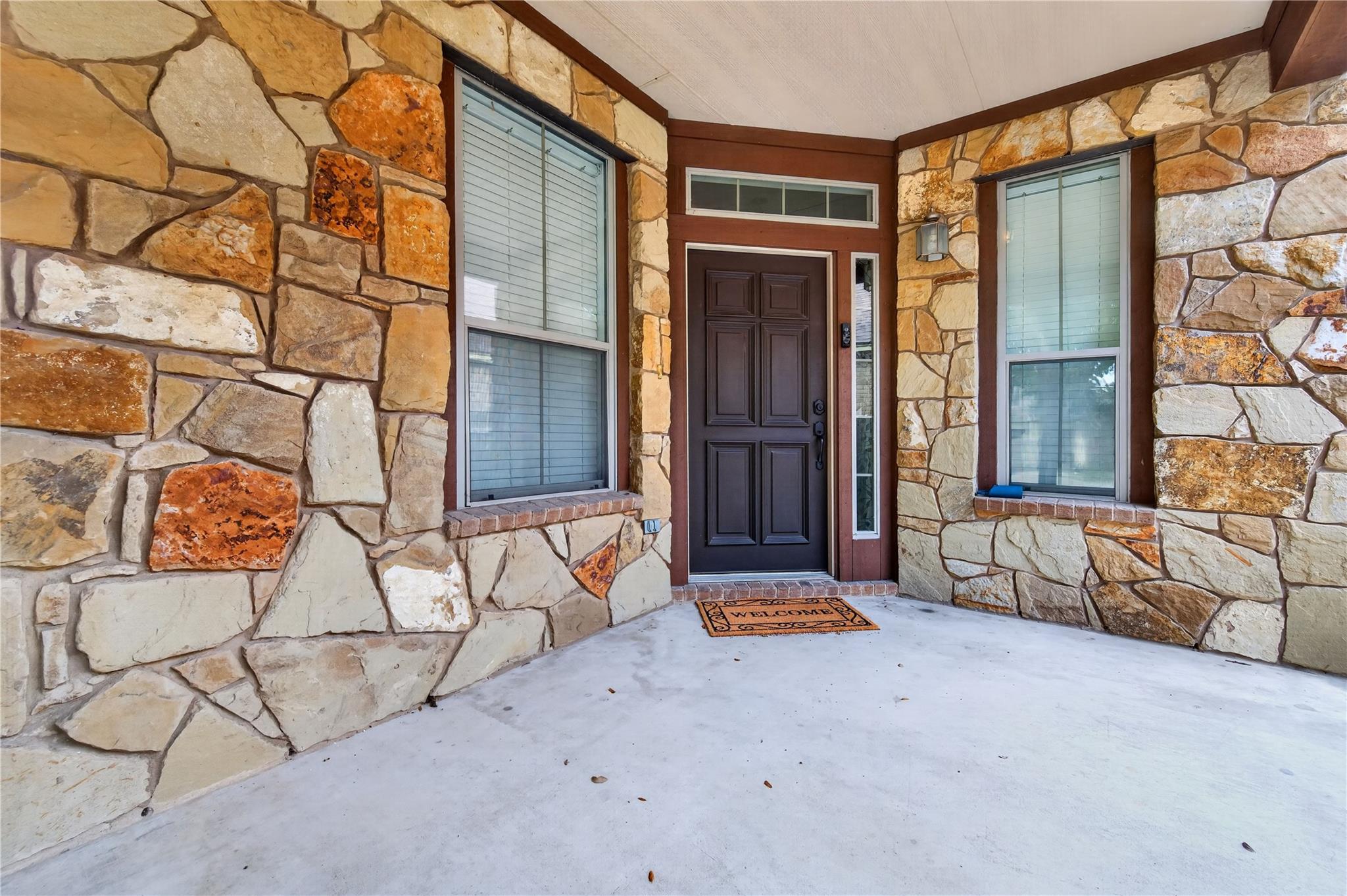 112 Latitude LN