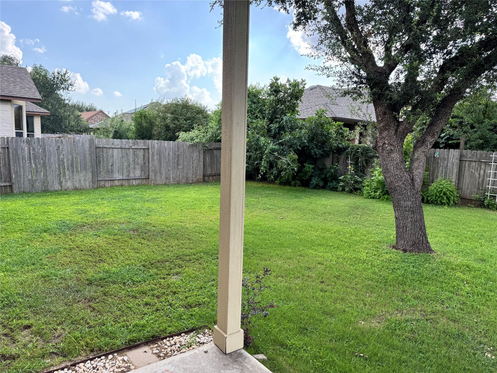 112 Latitude LN