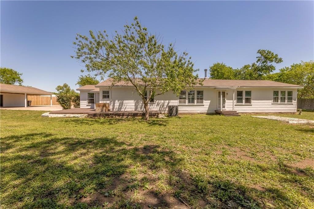 211 Tate LN, Round Rock