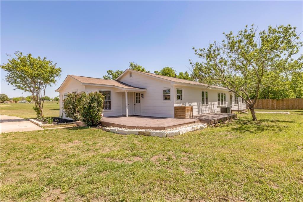 211 Tate LN, Round Rock