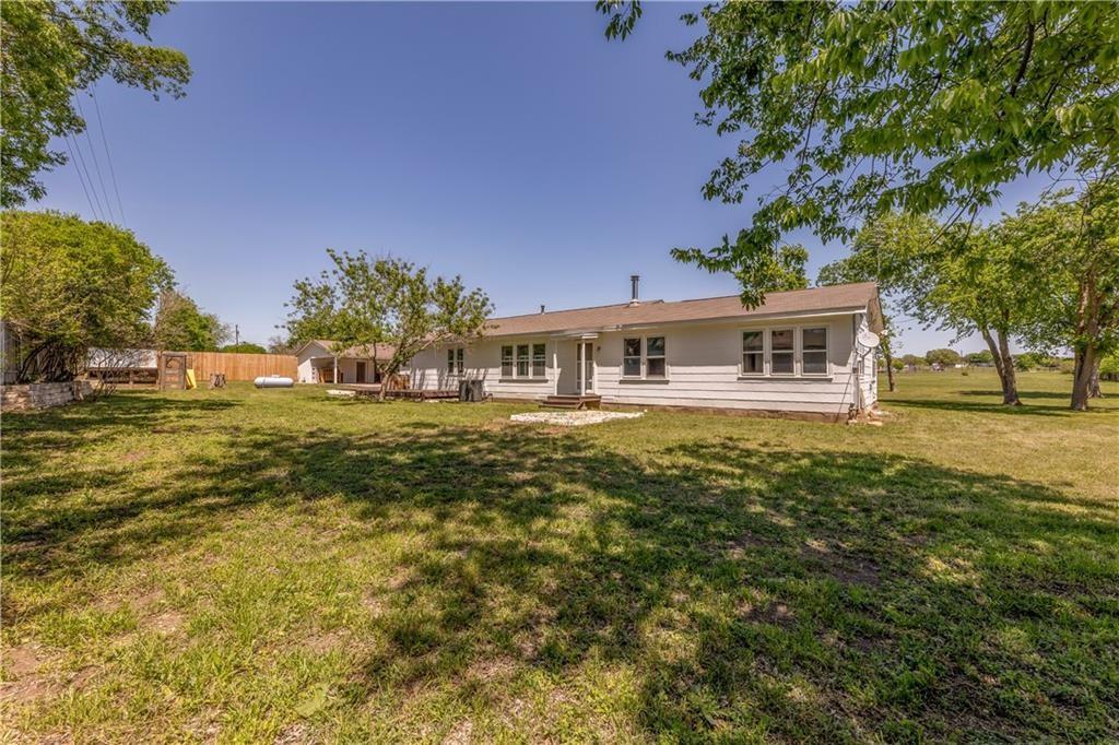 211 Tate LN, Round Rock