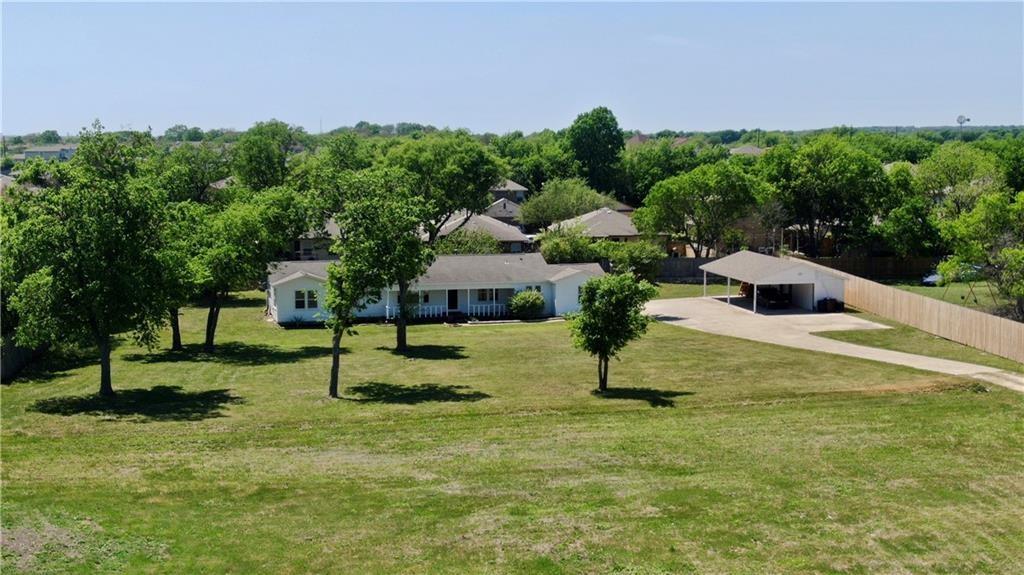 211 Tate LN, Round Rock