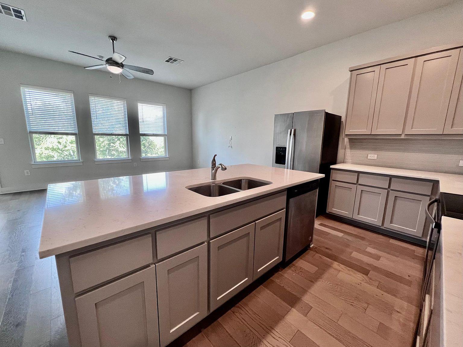 13501 Metric BLVD # 1