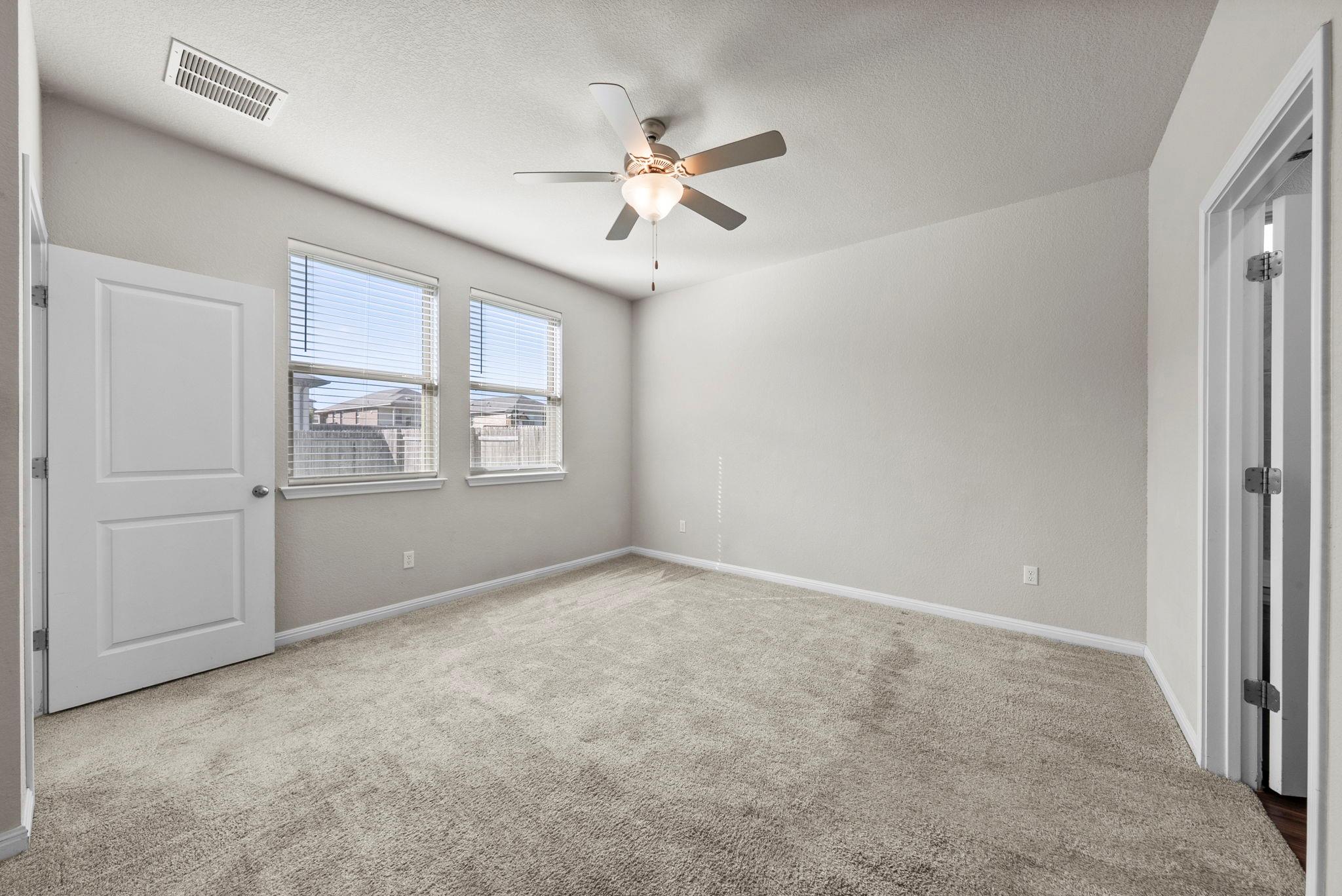 105 Tucana ST