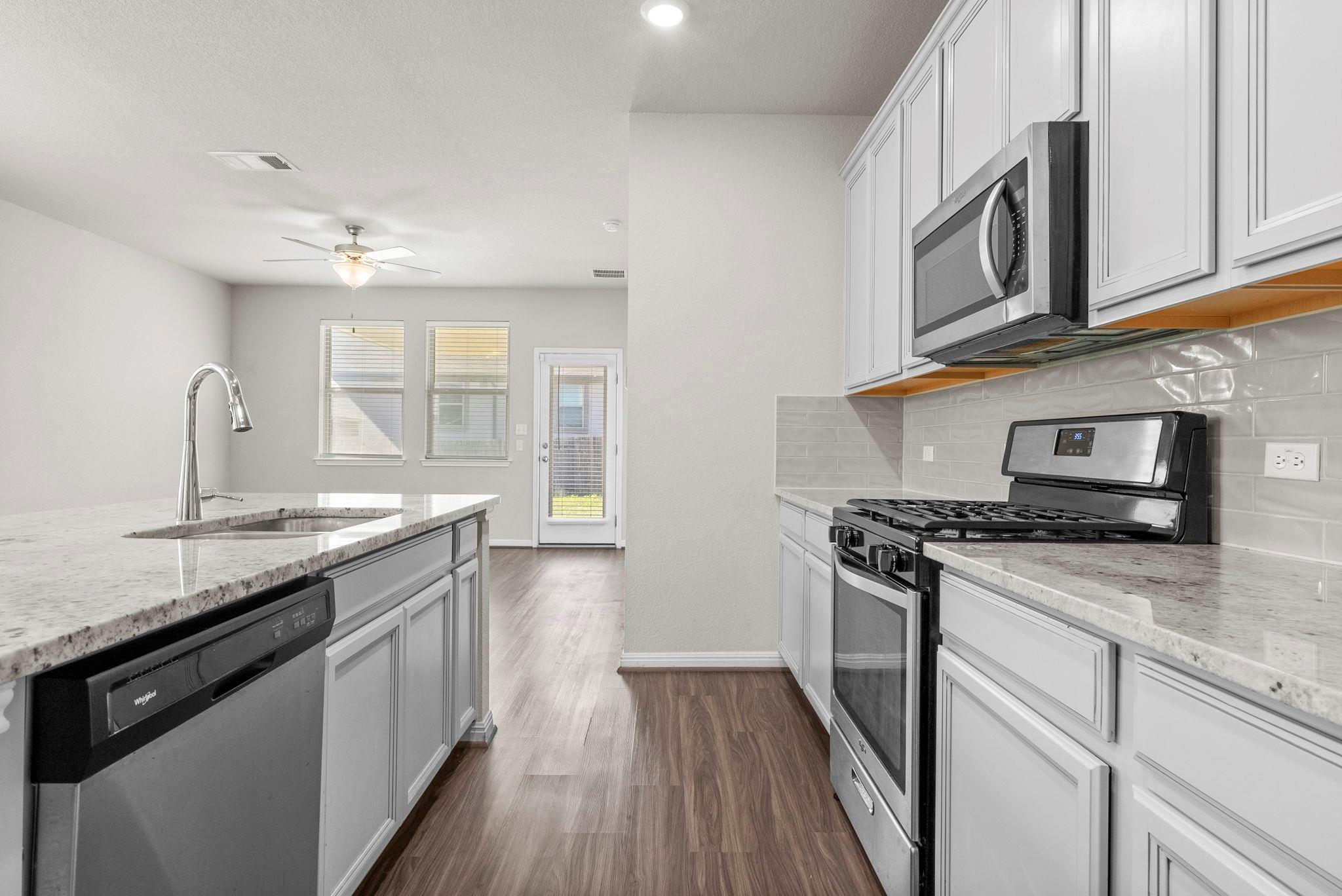 105 Tucana ST