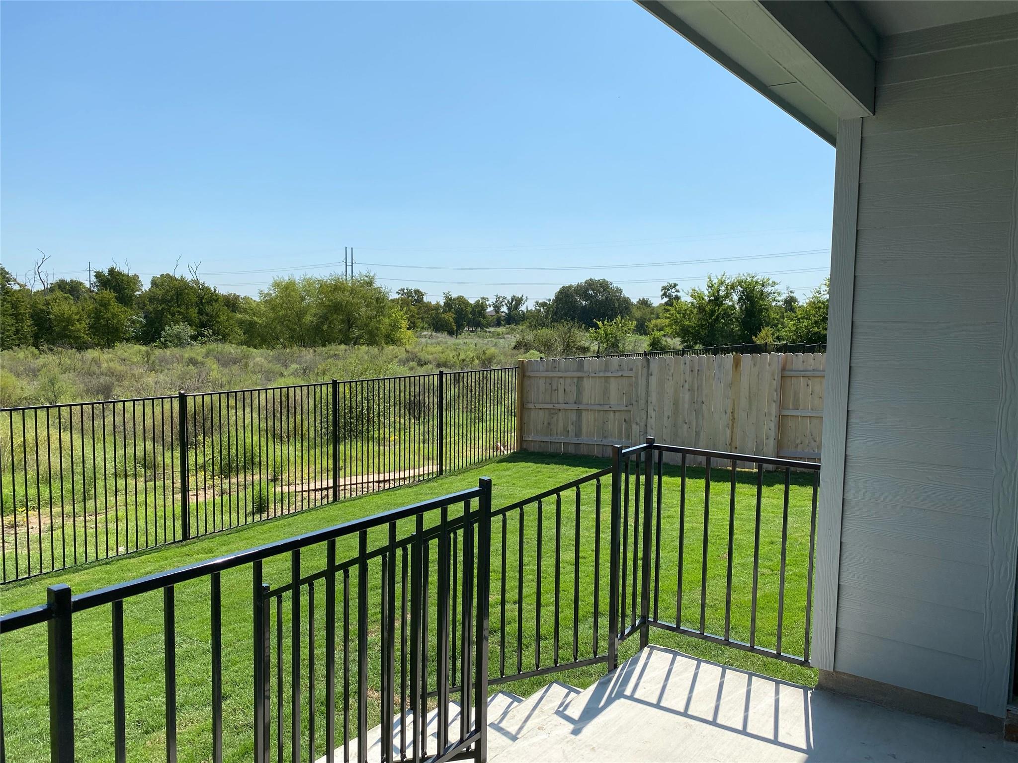 3444 Pauling Loop RD