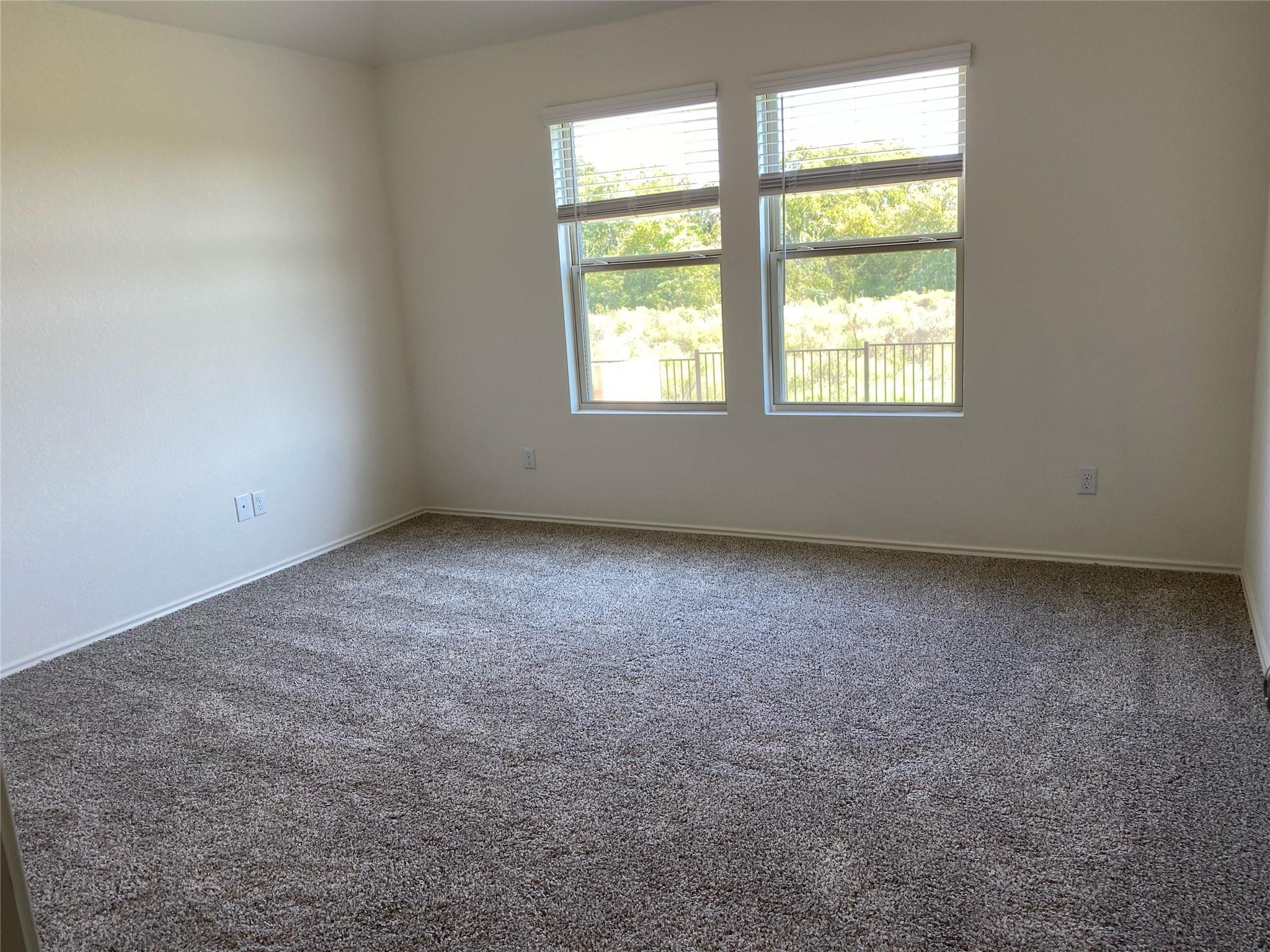 3444 Pauling Loop RD