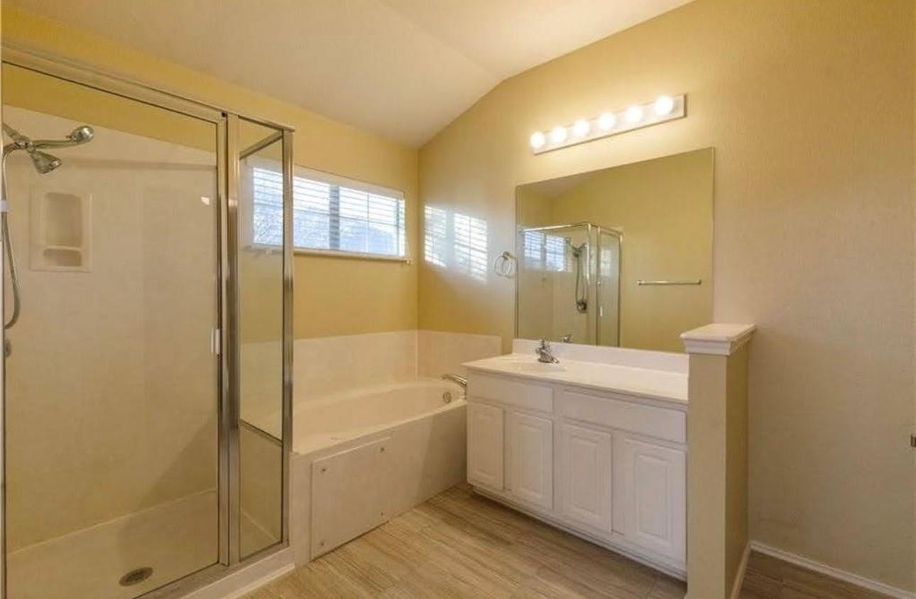 1900 Scofield Ridge PKWY # 3101