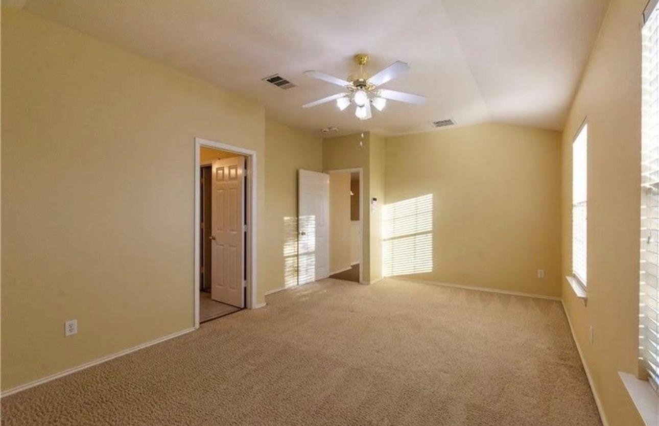 1900 Scofield Ridge PKWY # 3101