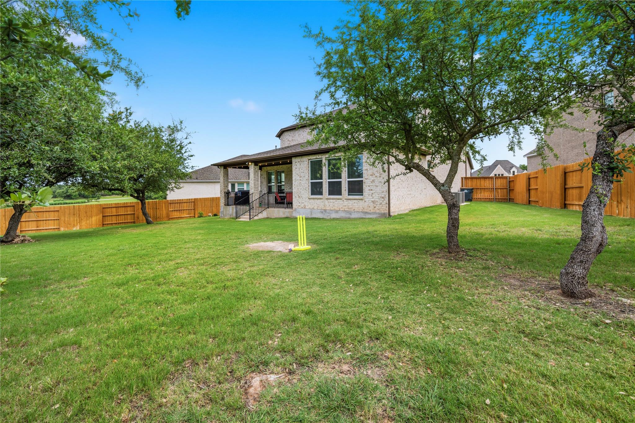 317 Barton Oak TRL