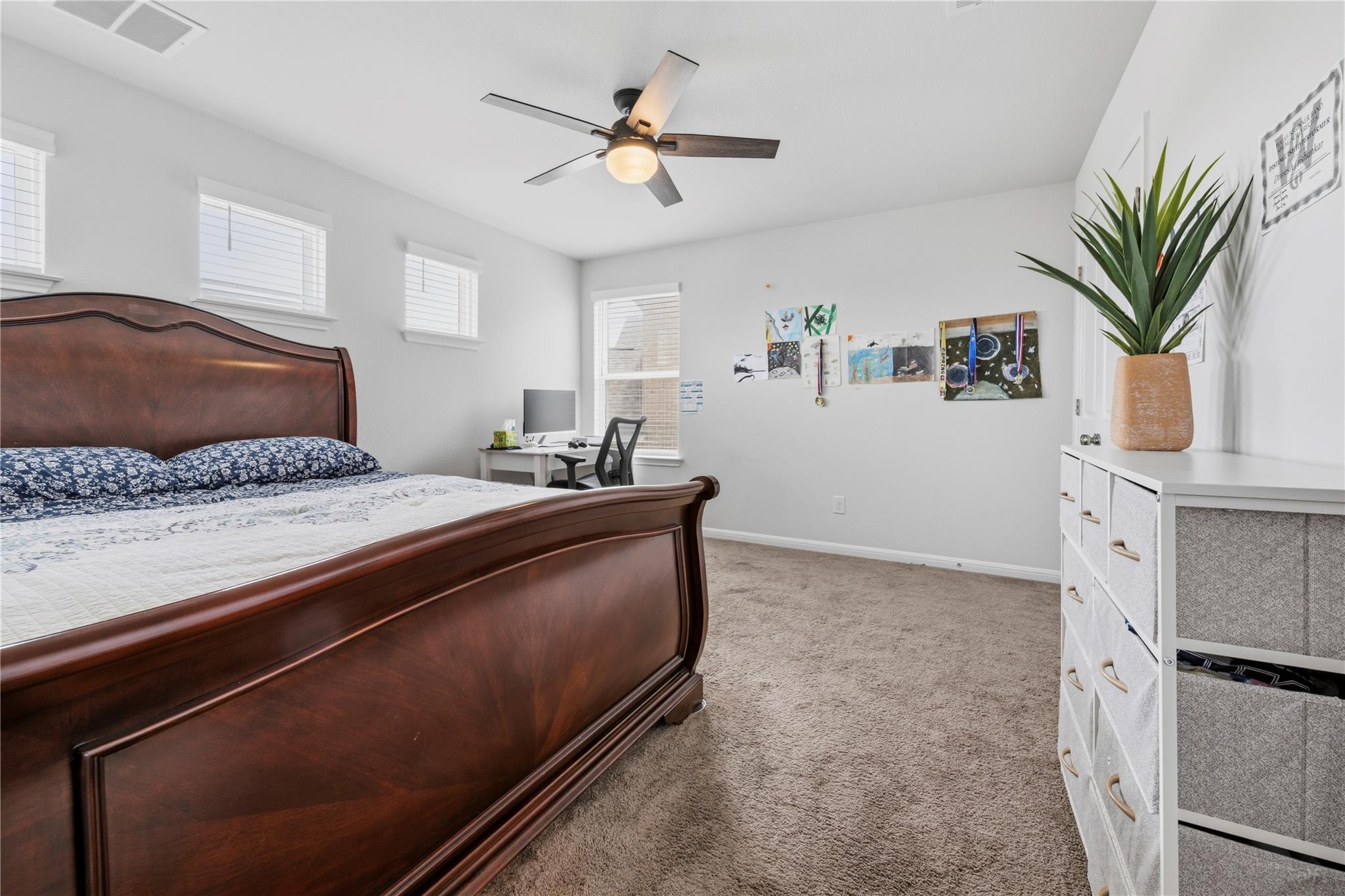 317 Barton Oak TRL