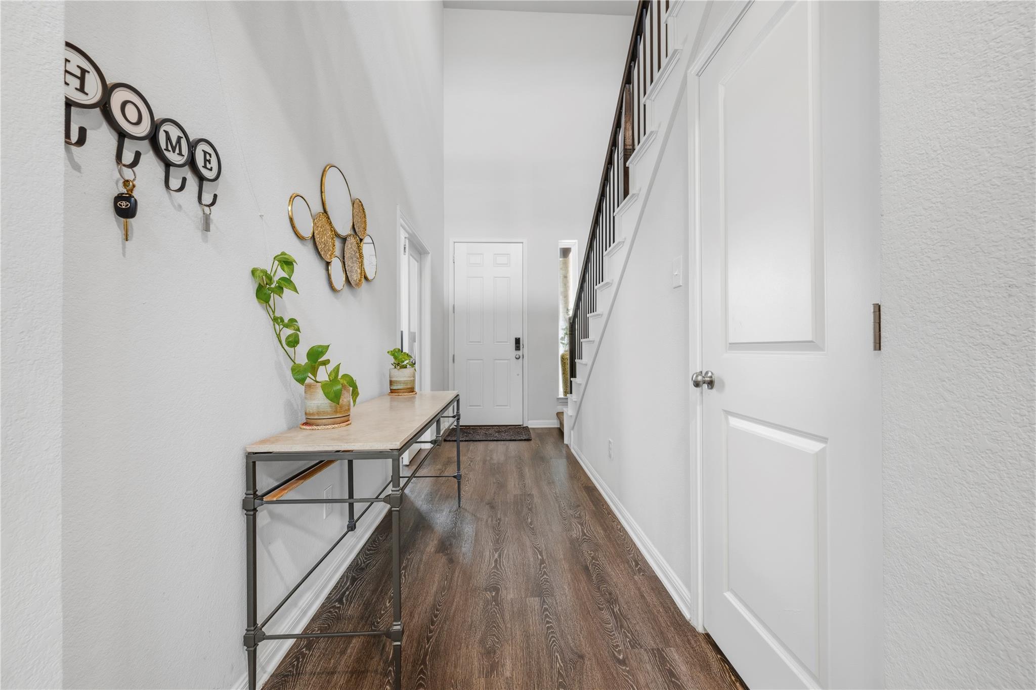 317 Barton Oak TRL