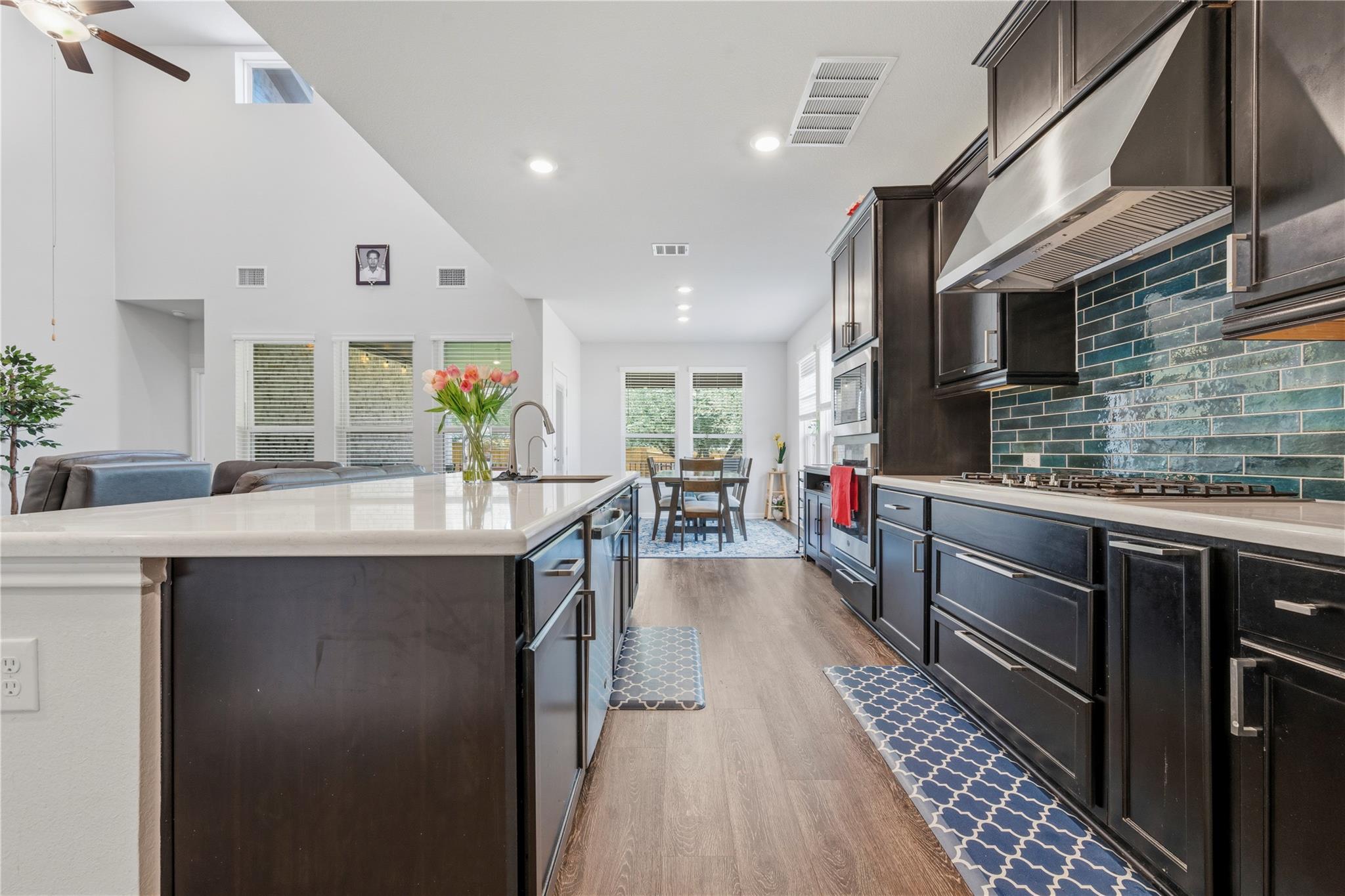 317 Barton Oak TRL