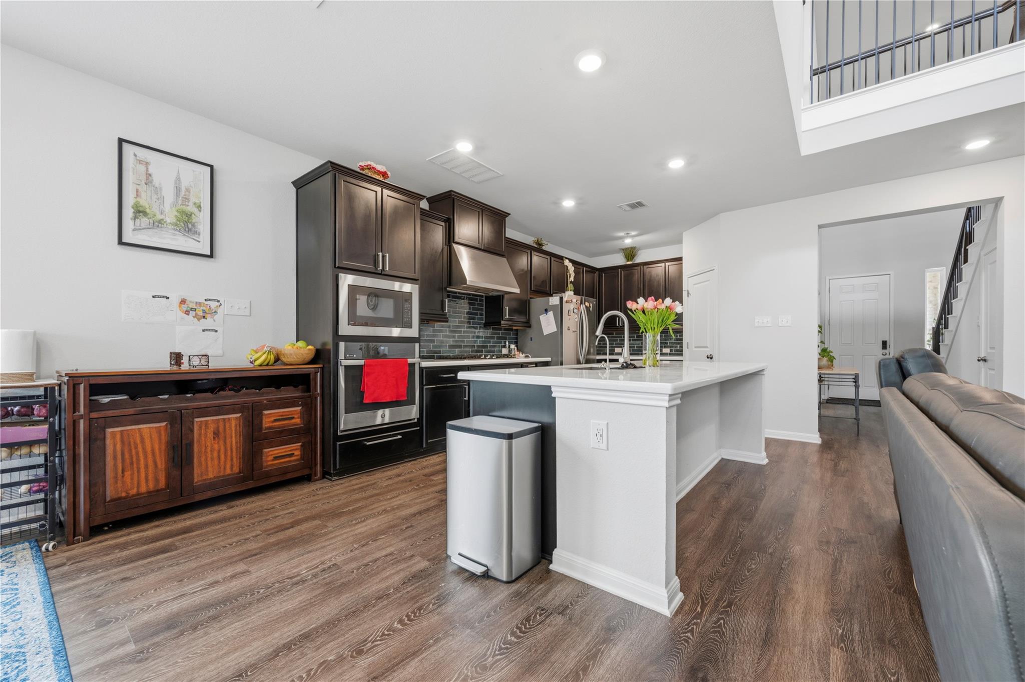 317 Barton Oak TRL