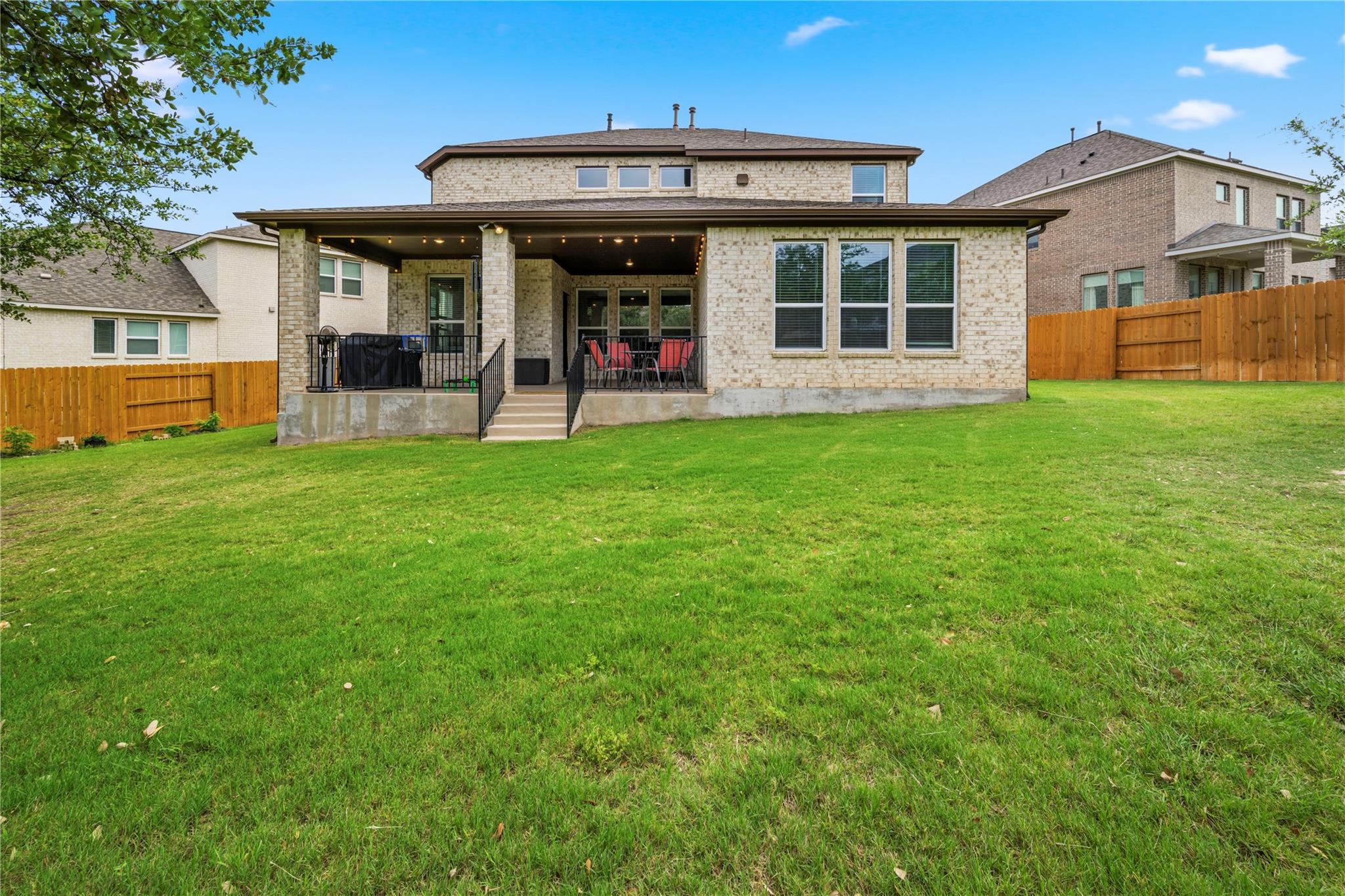 317 Barton Oak TRL