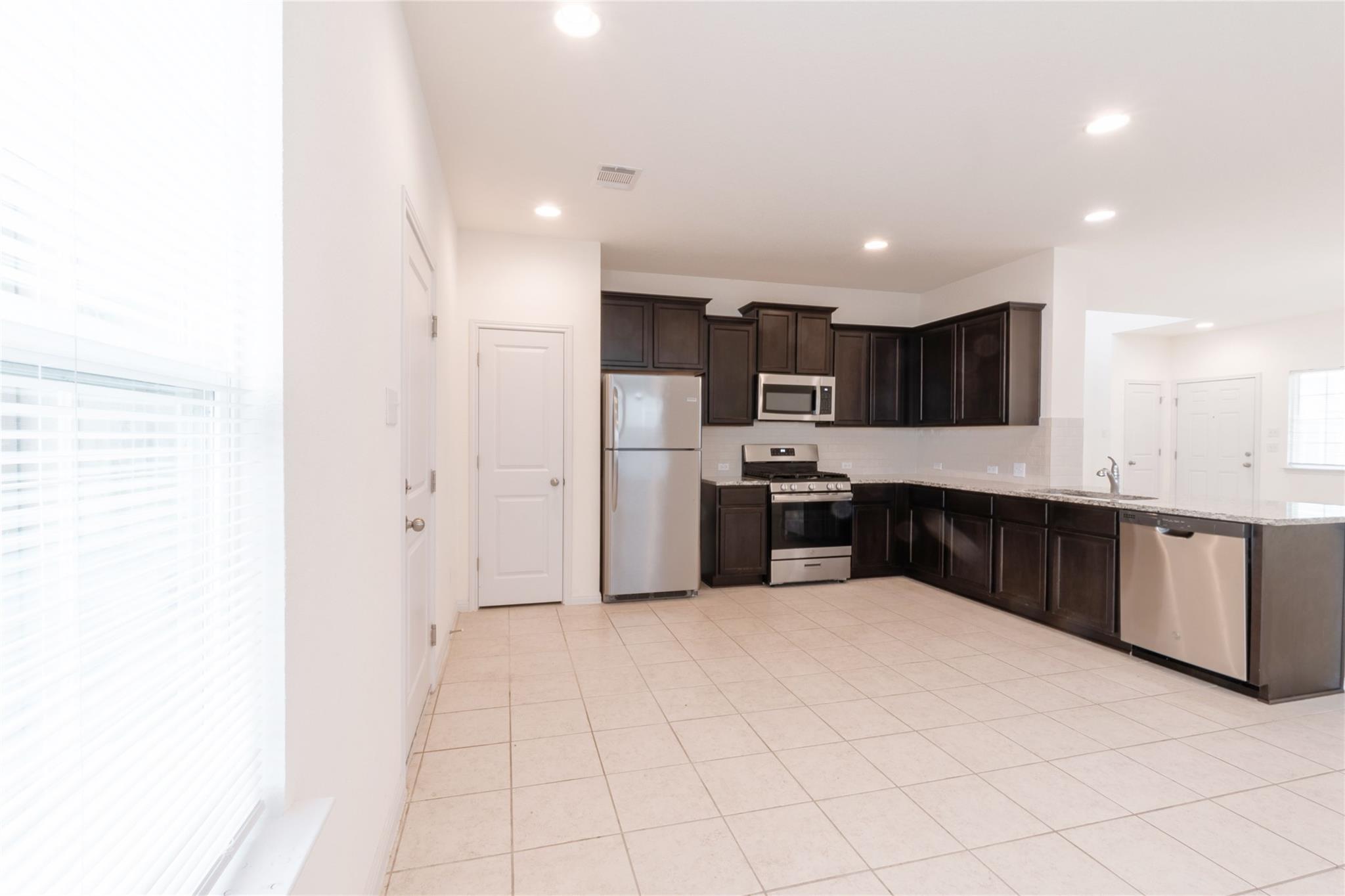 217 Bent Creek DR