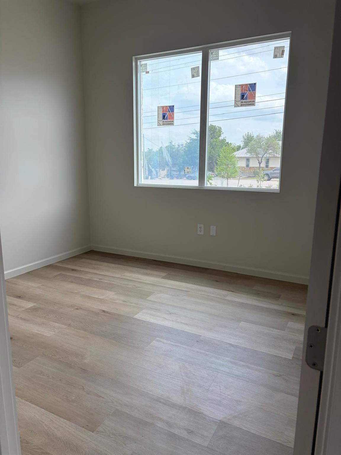 701 Crystal Falls PKWY # 120 Unit: 110 & 120