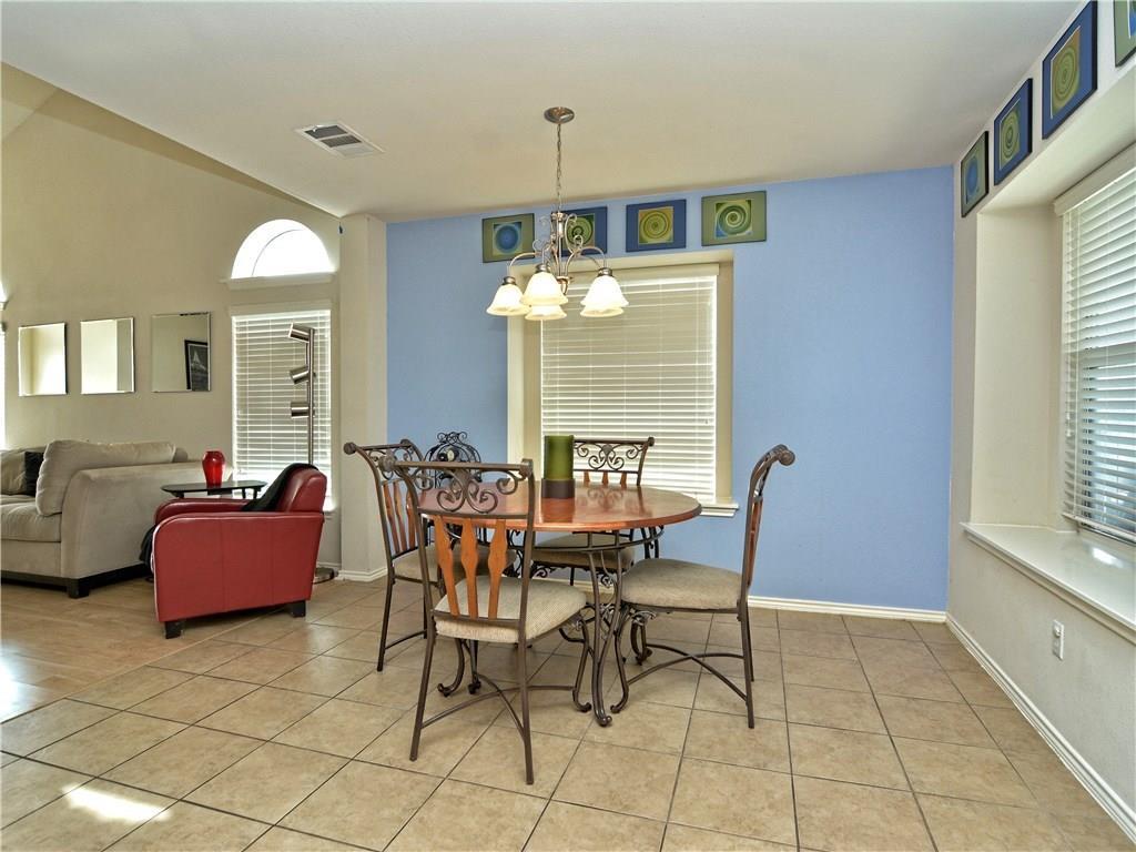 4100 Whitecrest CV