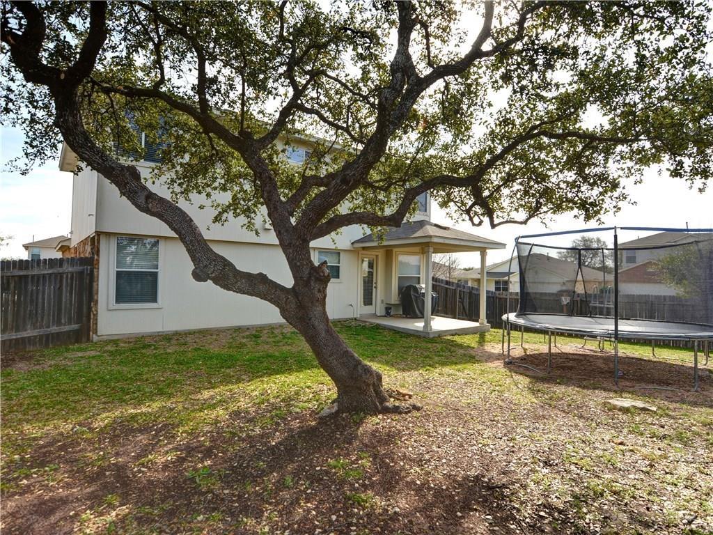 4100 Whitecrest CV
