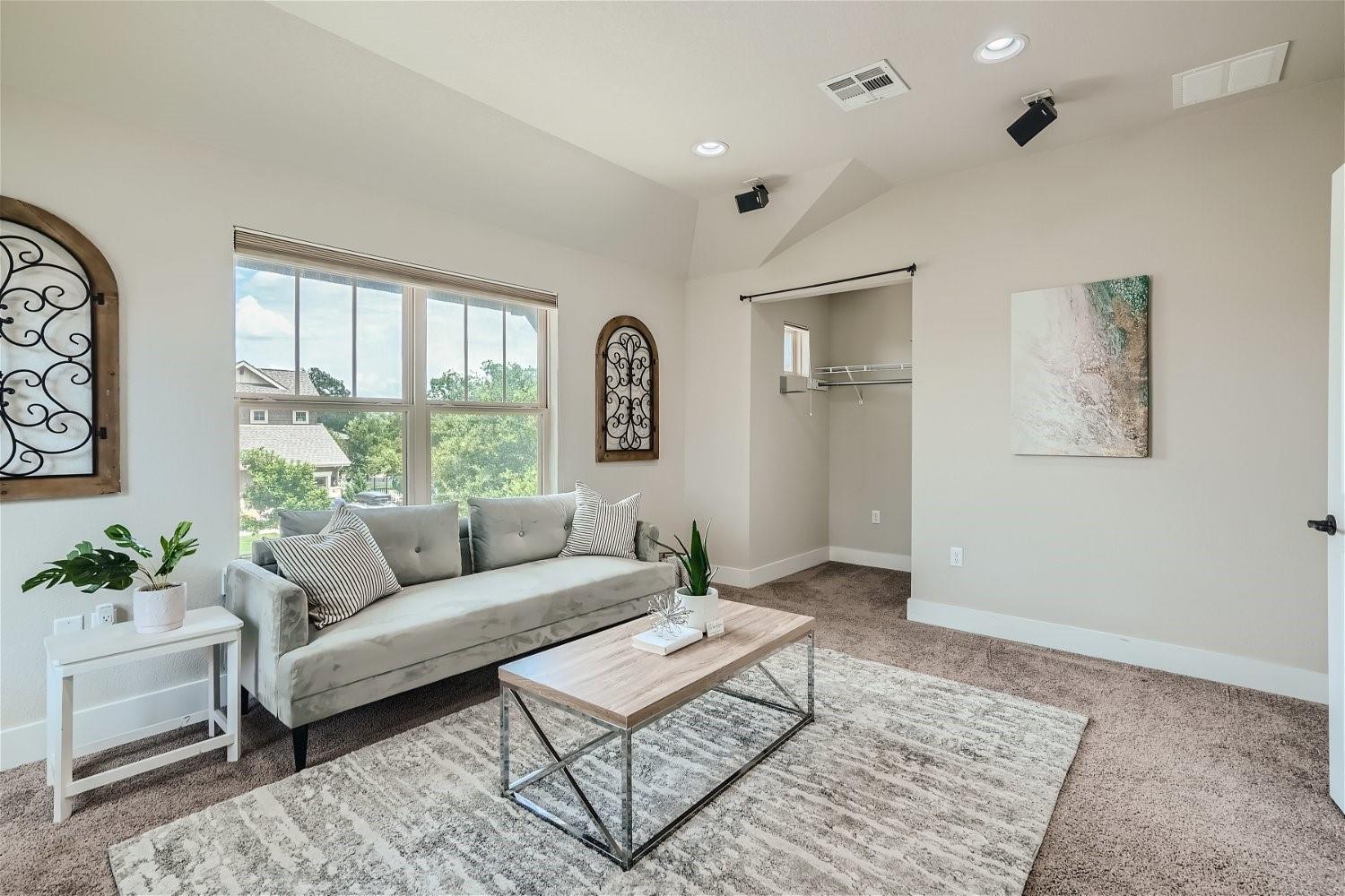9607 McKnight LOOP # 27