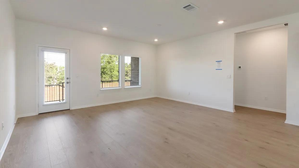 2421 Cattle Baron TRL