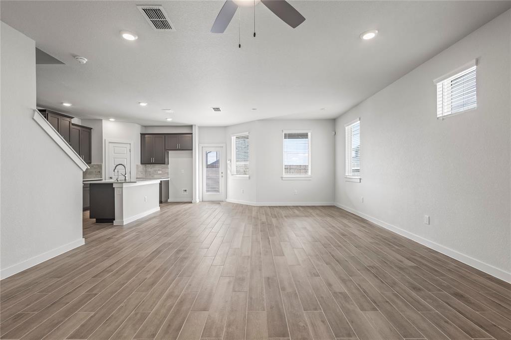 187 Everglades DR