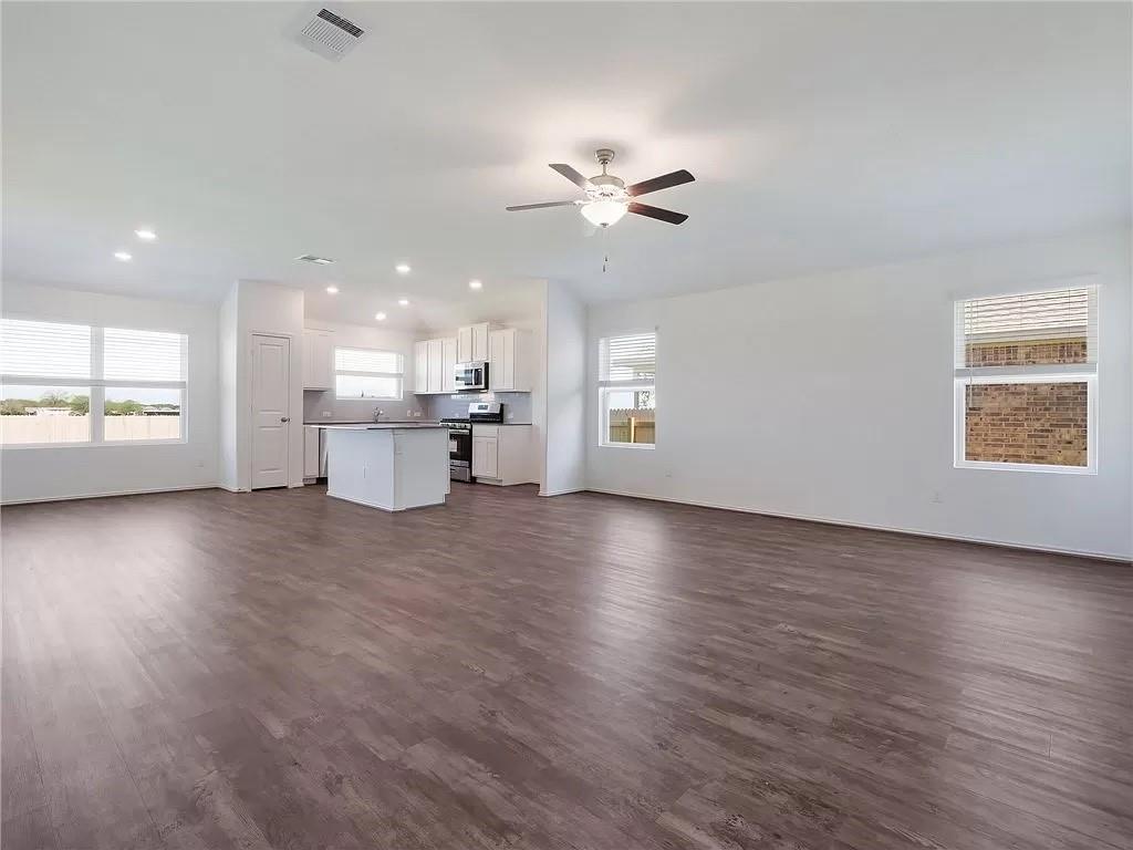 112 Concho Brook BND