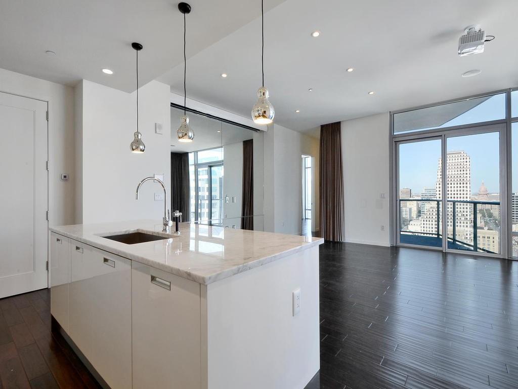 200 Congress Ave # 23D