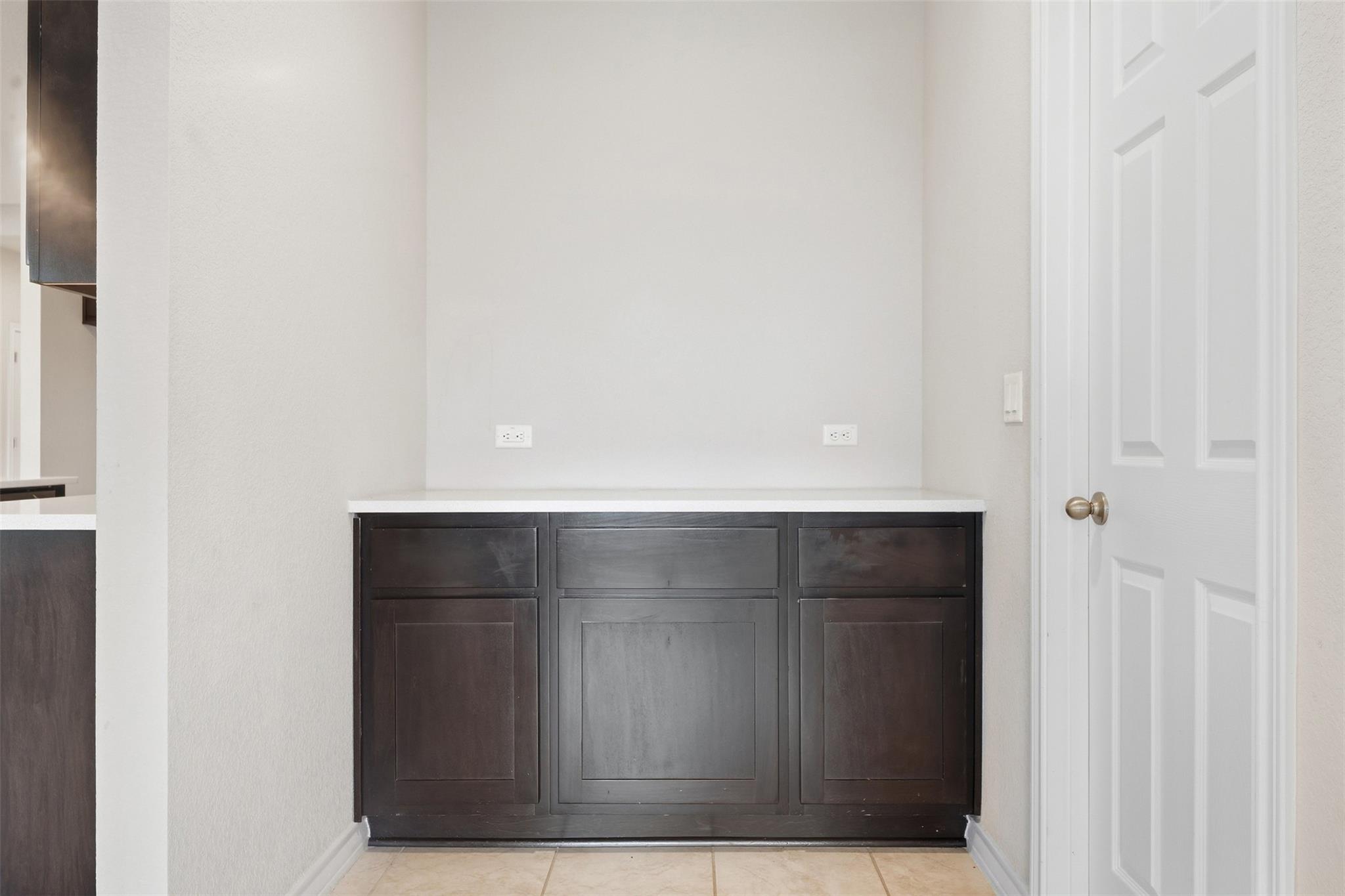 16700 Fresno CV
