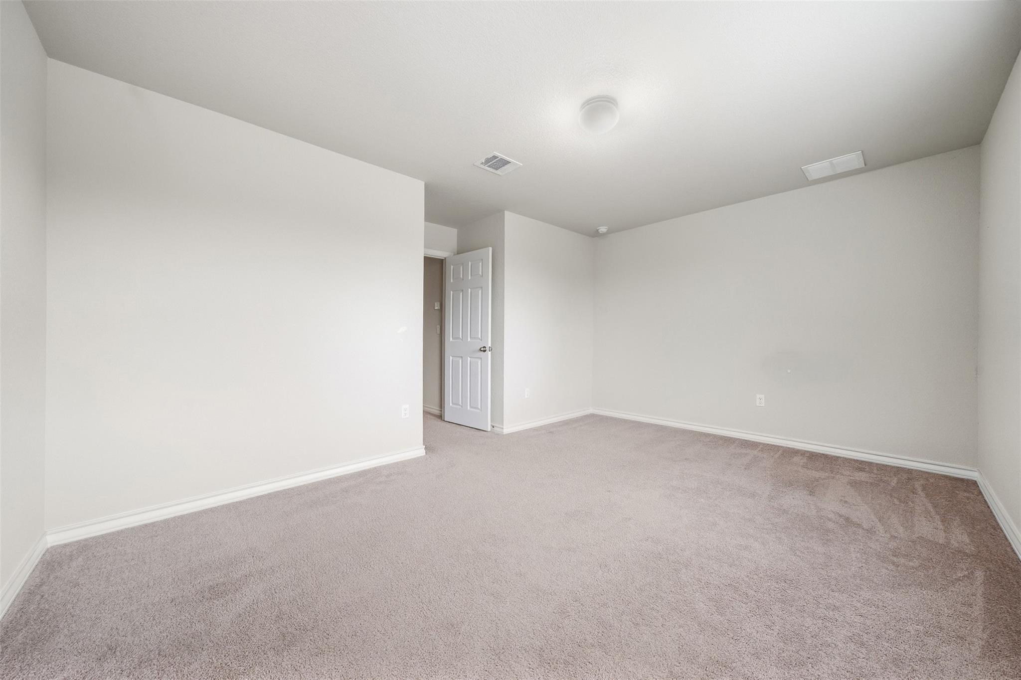 16700 Fresno CV