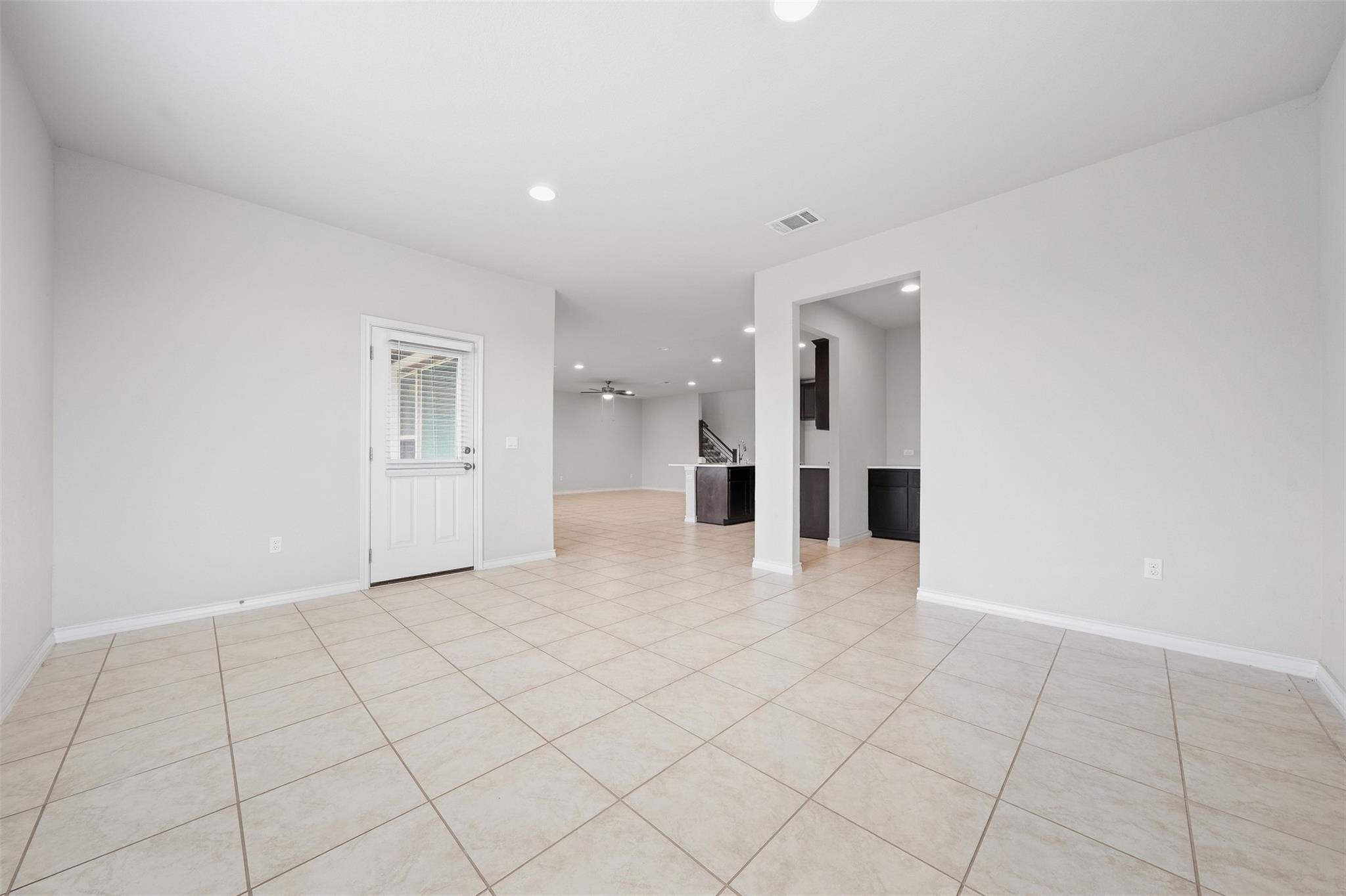 16700 Fresno CV