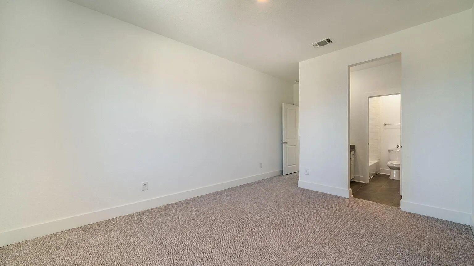 1412 Mulberry Oak LN