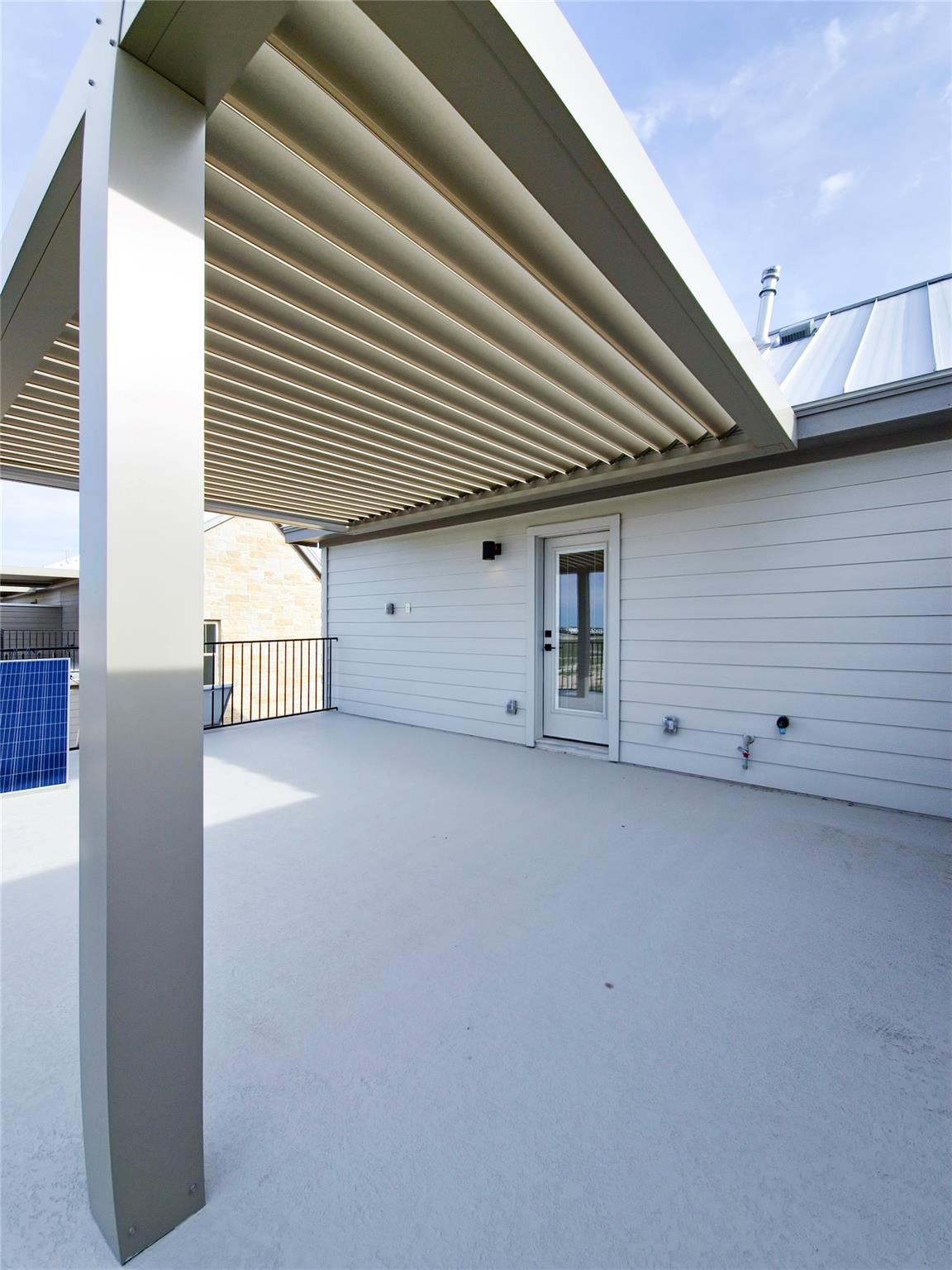 225 John Webster ST