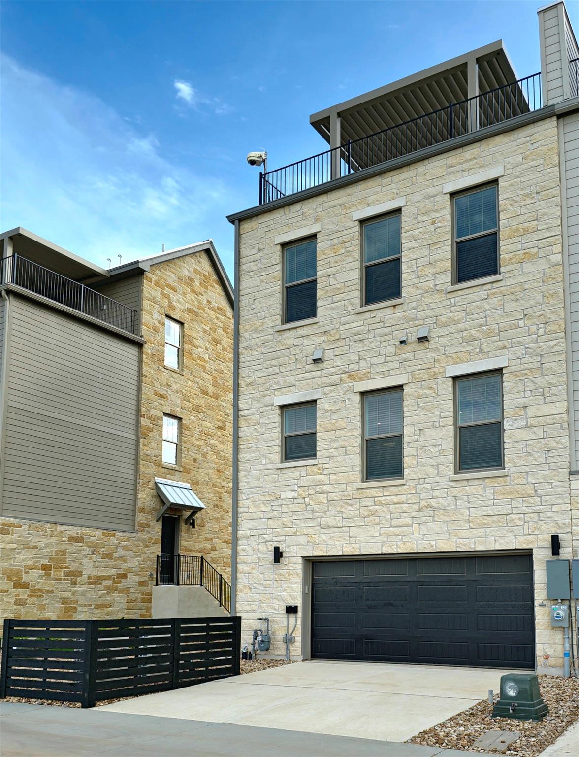 225 John Webster ST