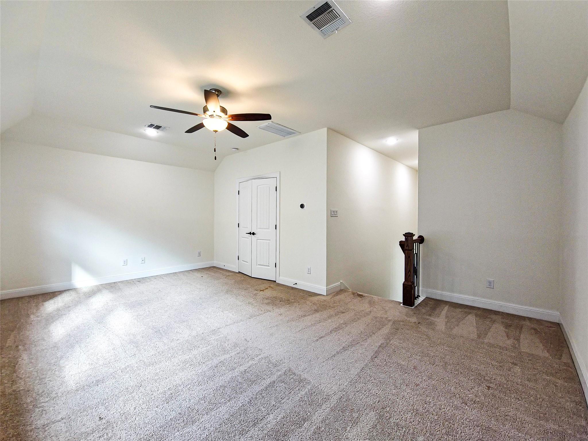 813 Sunny Ridge DR