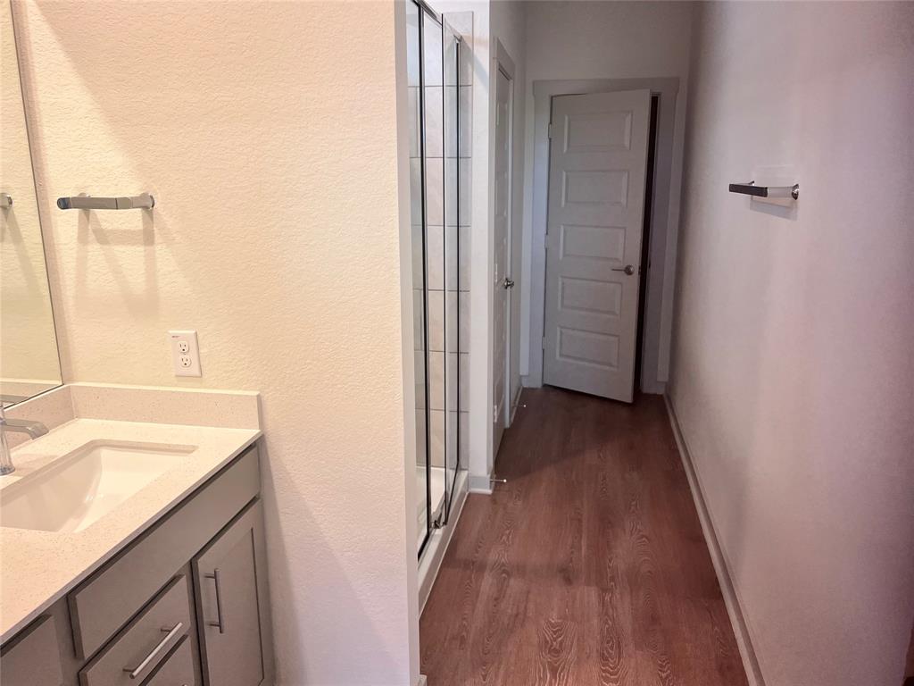 112 New Hampton WAY