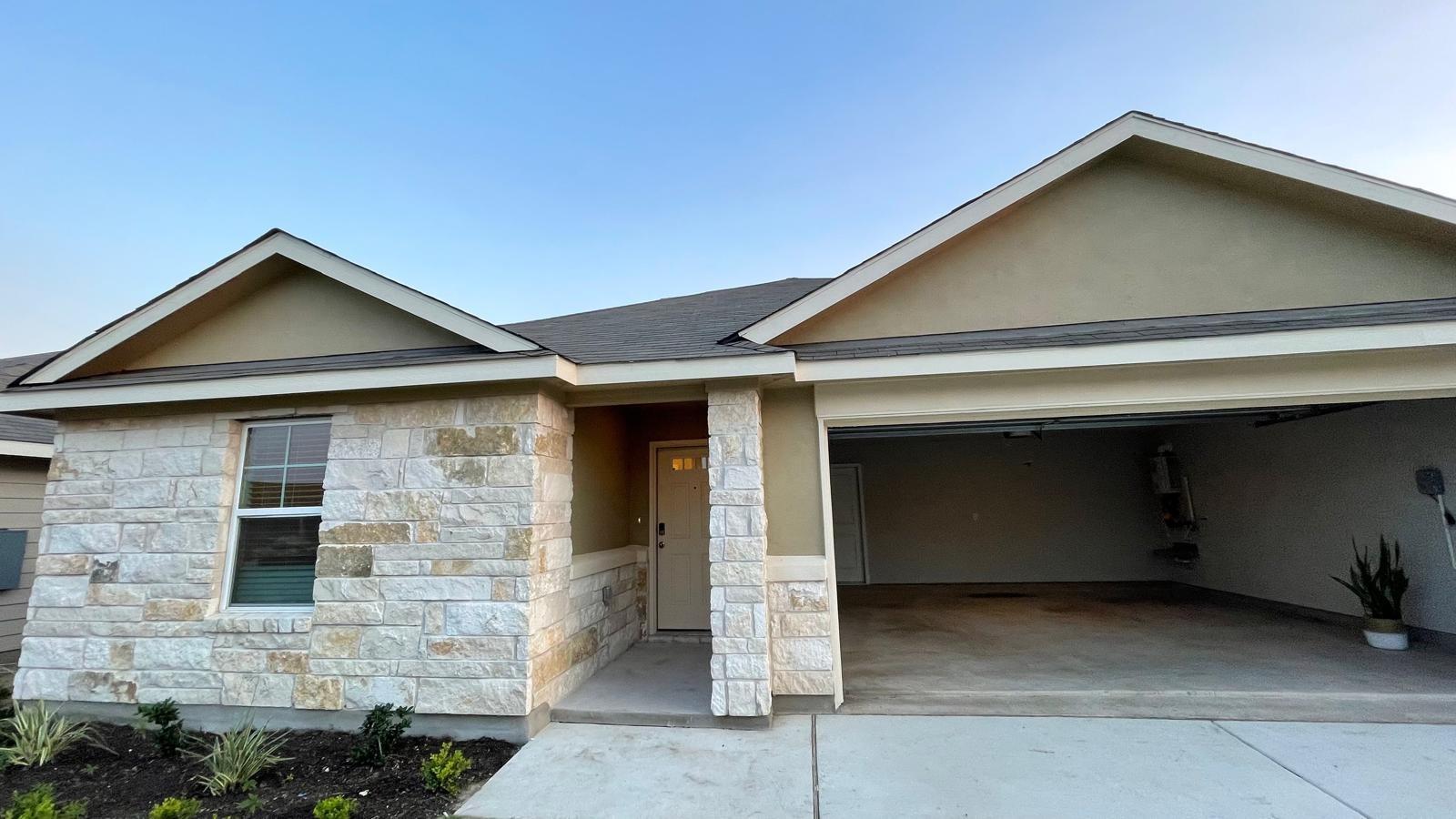 323 Durango Downs DR
