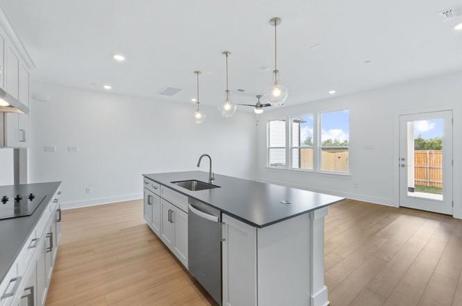 1955 Settlers Glen DR # 4302