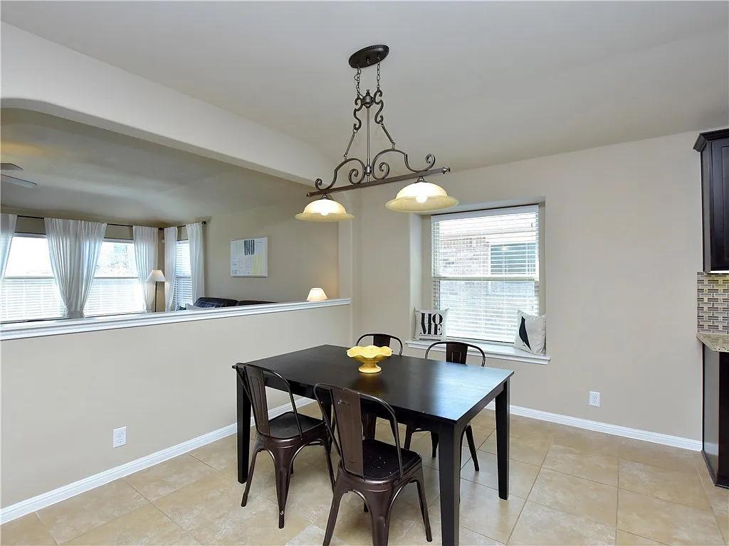 141 Florenz LN