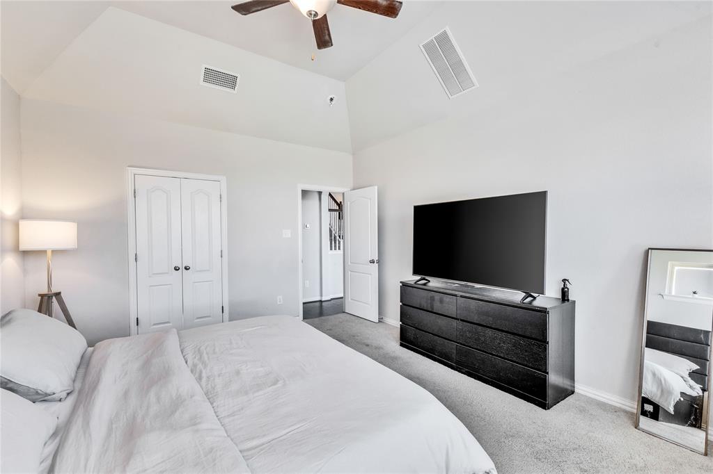 113 Red Matador LN
