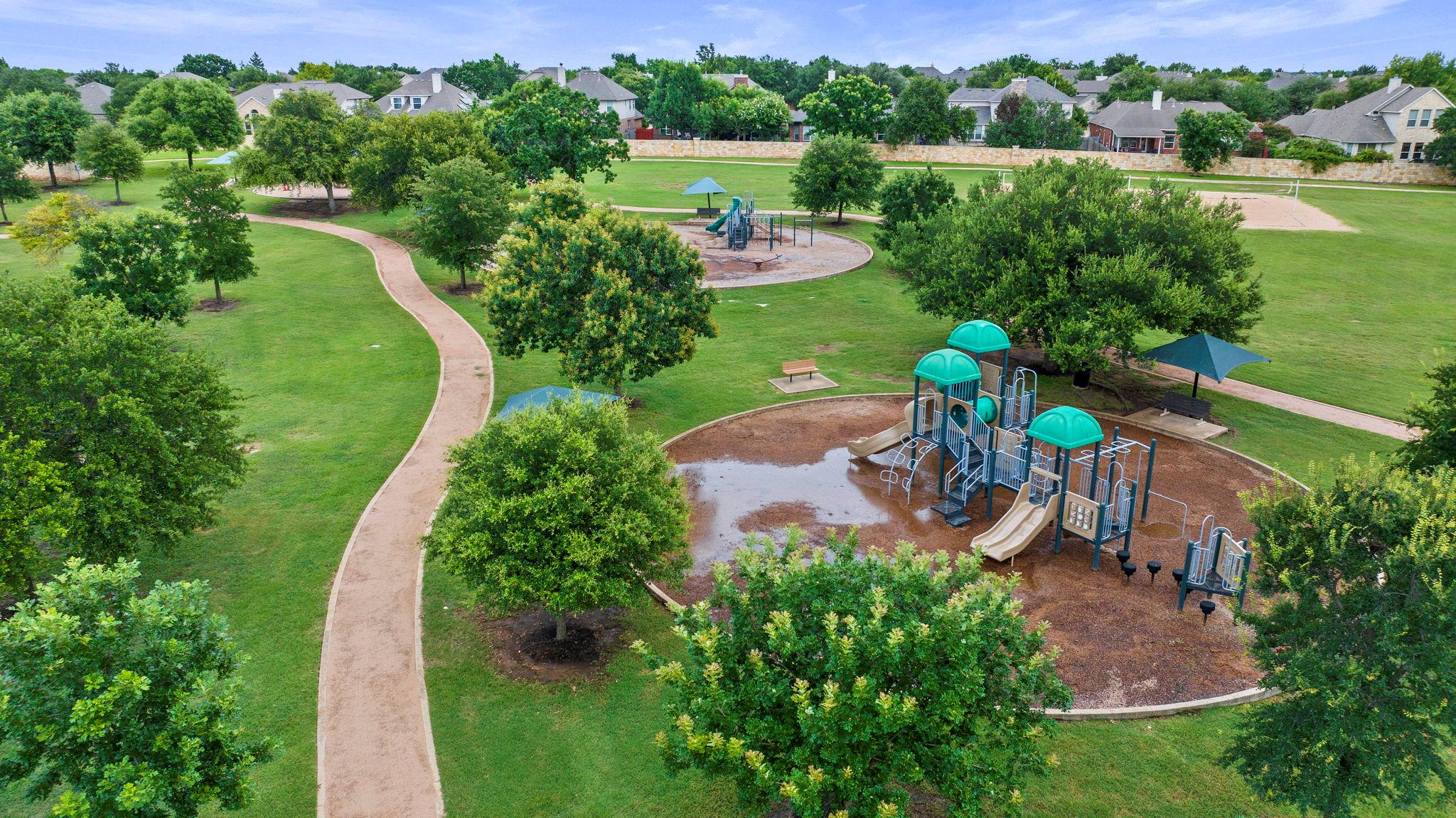 9424 Castle Pines DR