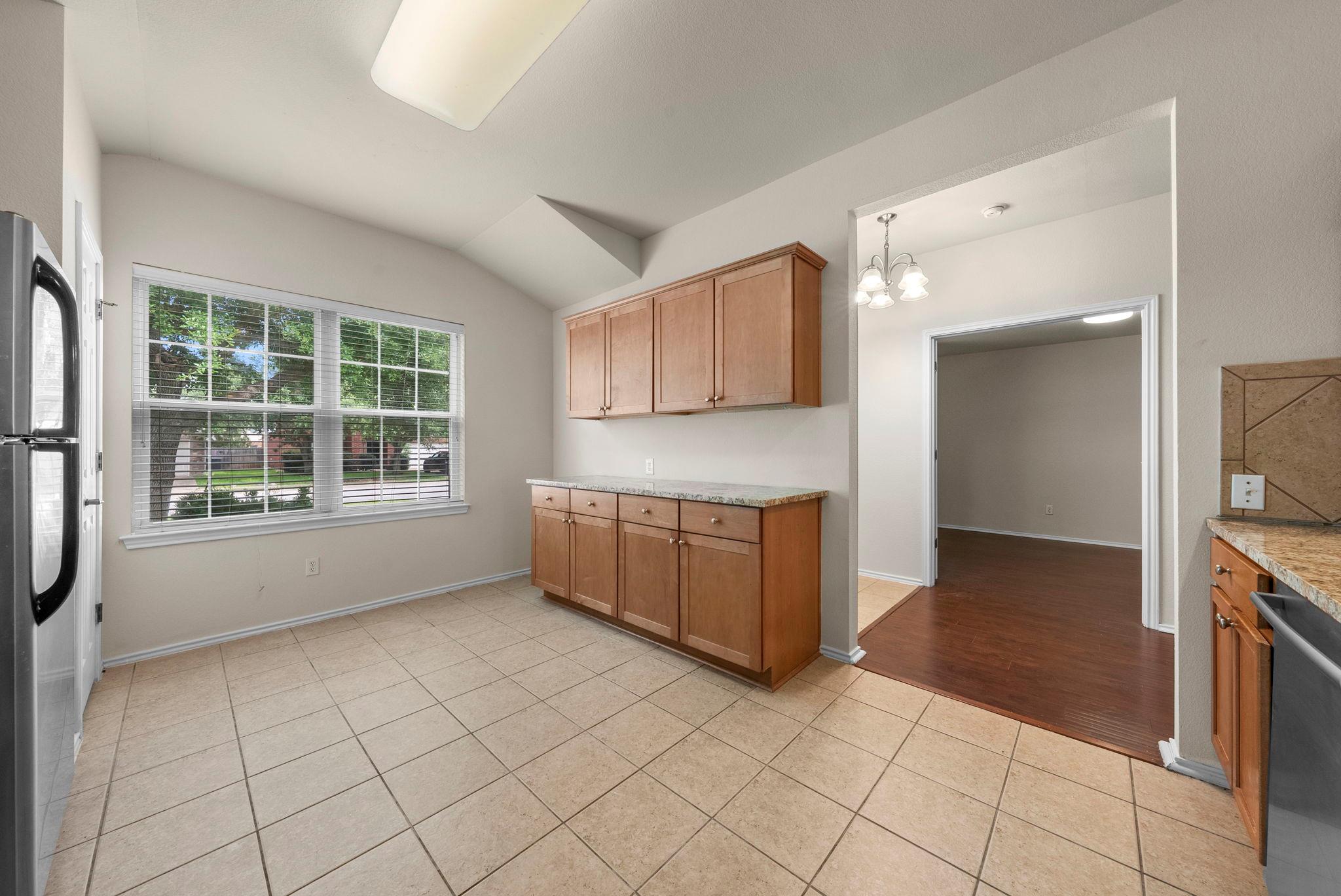 9424 Castle Pines DR