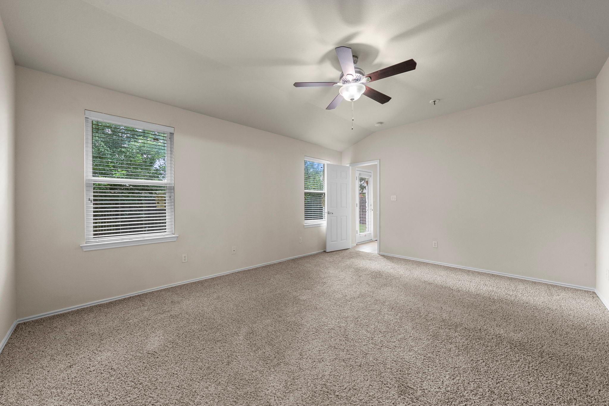 9424 Castle Pines DR