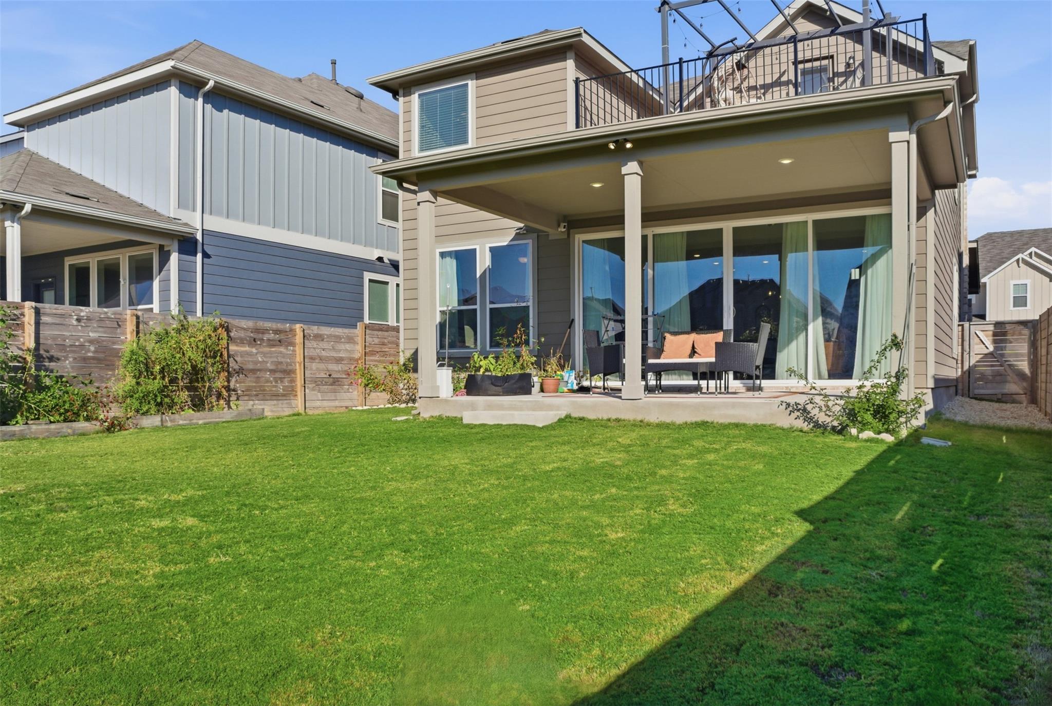 232 Turnbuckle BND, Leander