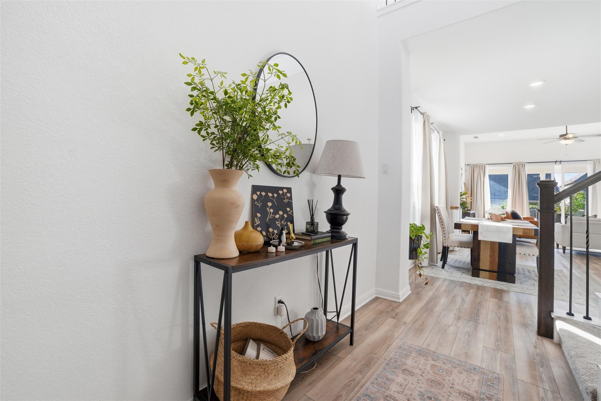 232 Turnbuckle BND, Leander